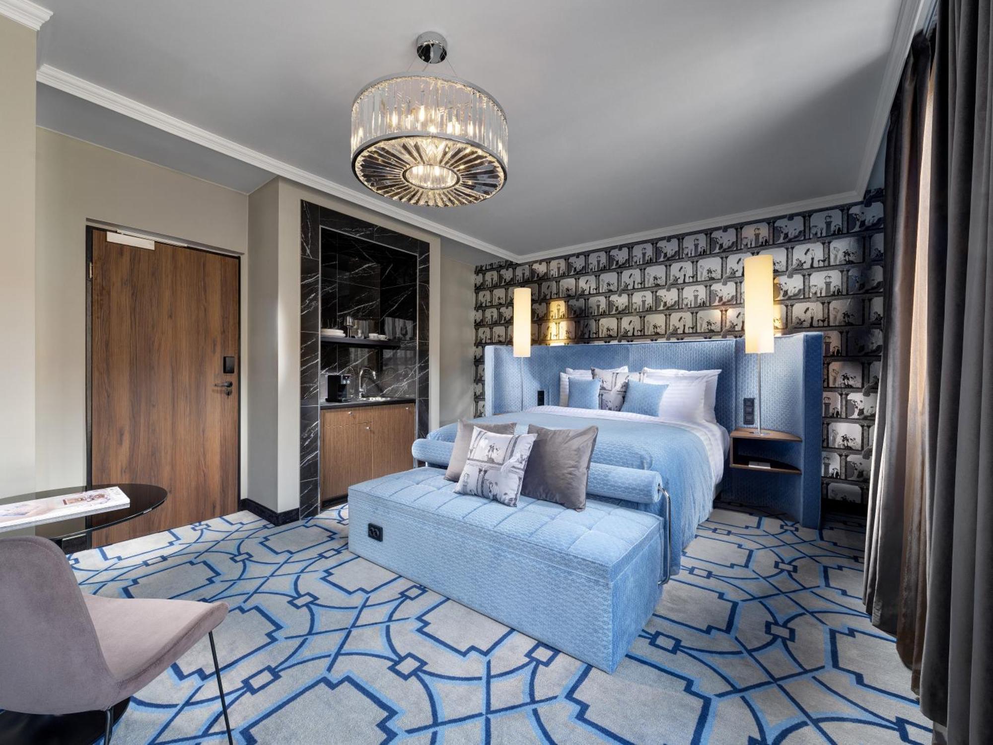 Junior Suite with Terrace,1690258446:JPEG