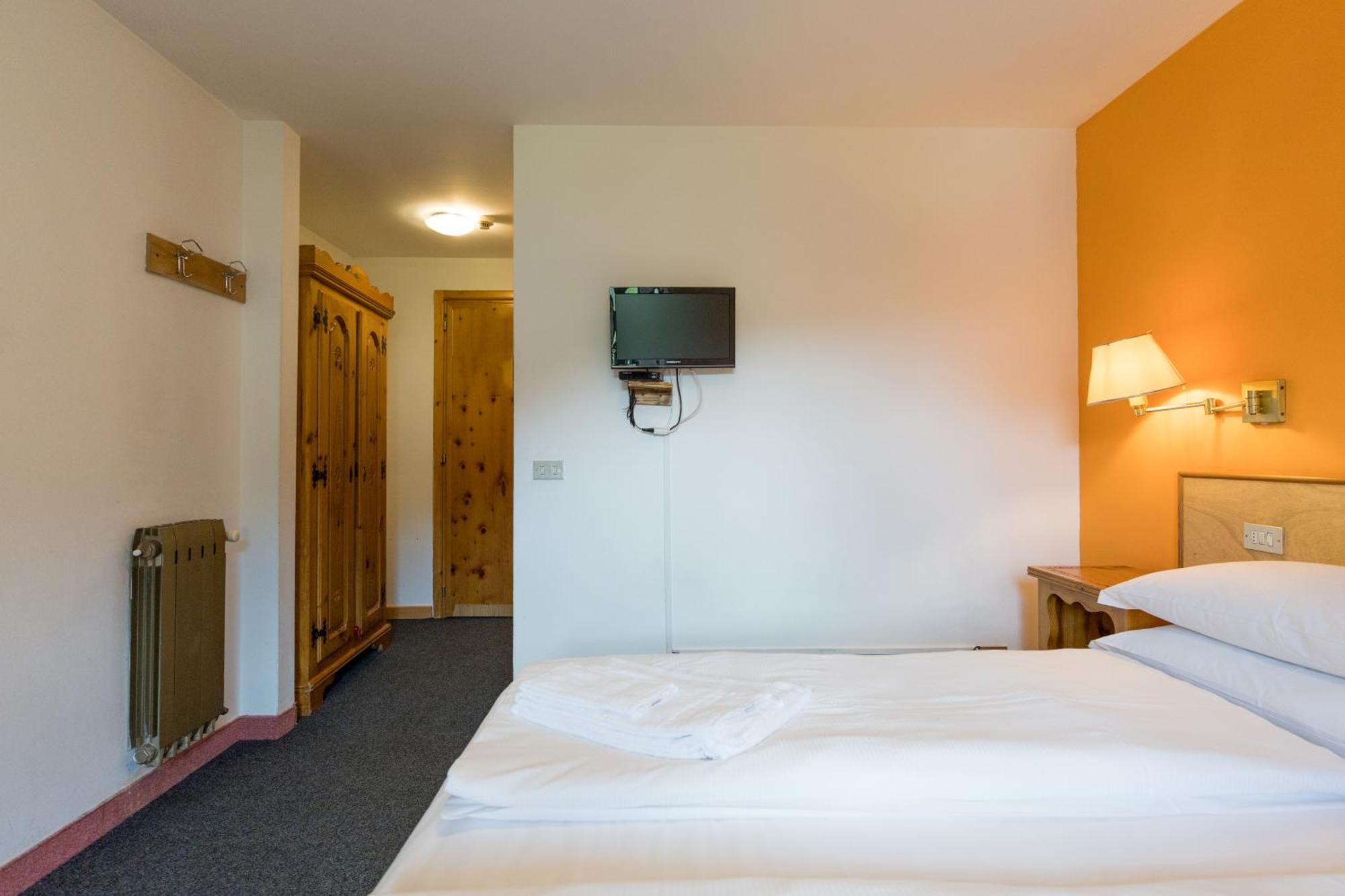 Double or Twin Room with Balcony,1690950399:JPEG