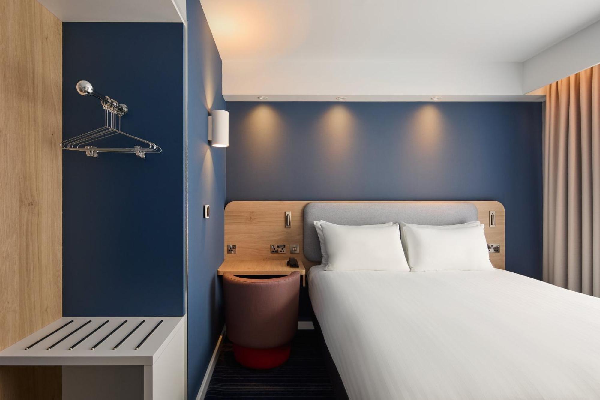 Standard Double Room Hot