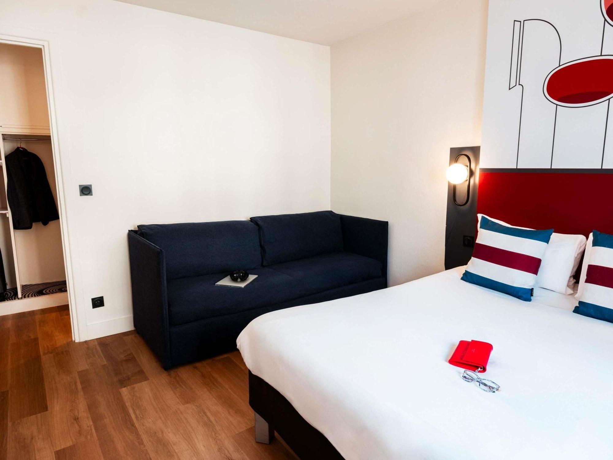 Family Room with double bed and sofa bed,1705013964:JPEG