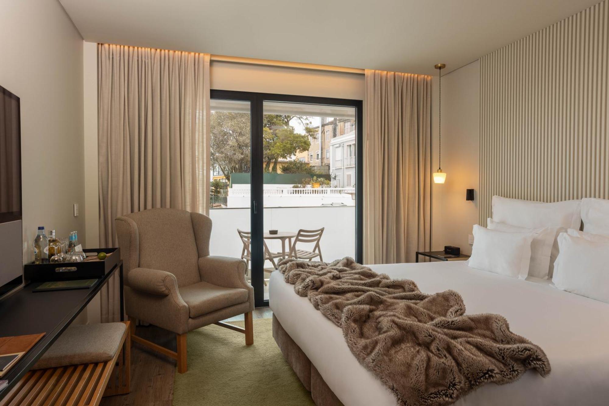 Superior Double Room,1705017279:JPEG