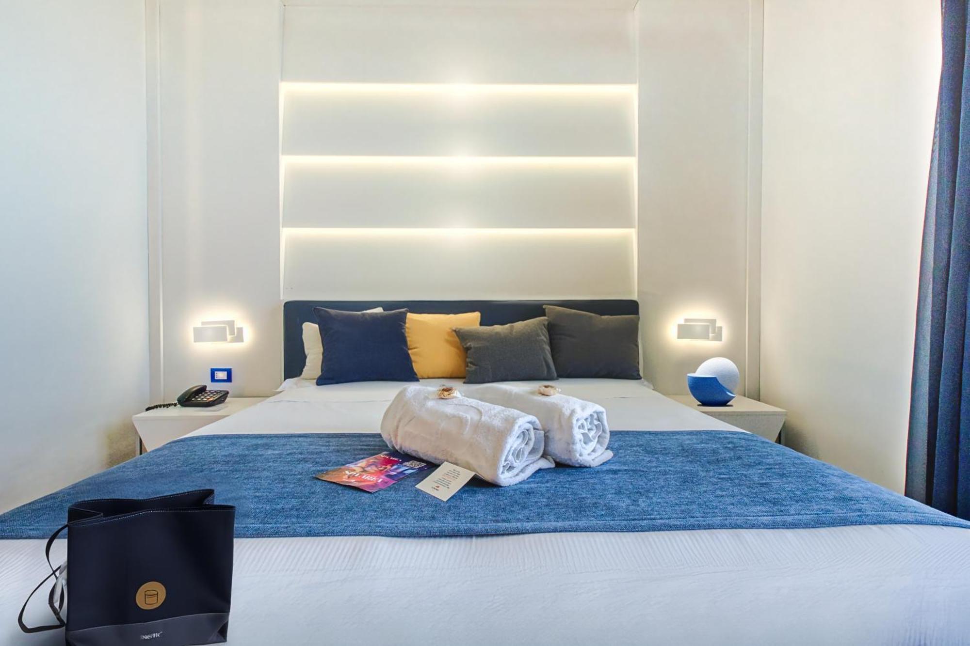 Deluxe Double Room Terrace Sea View