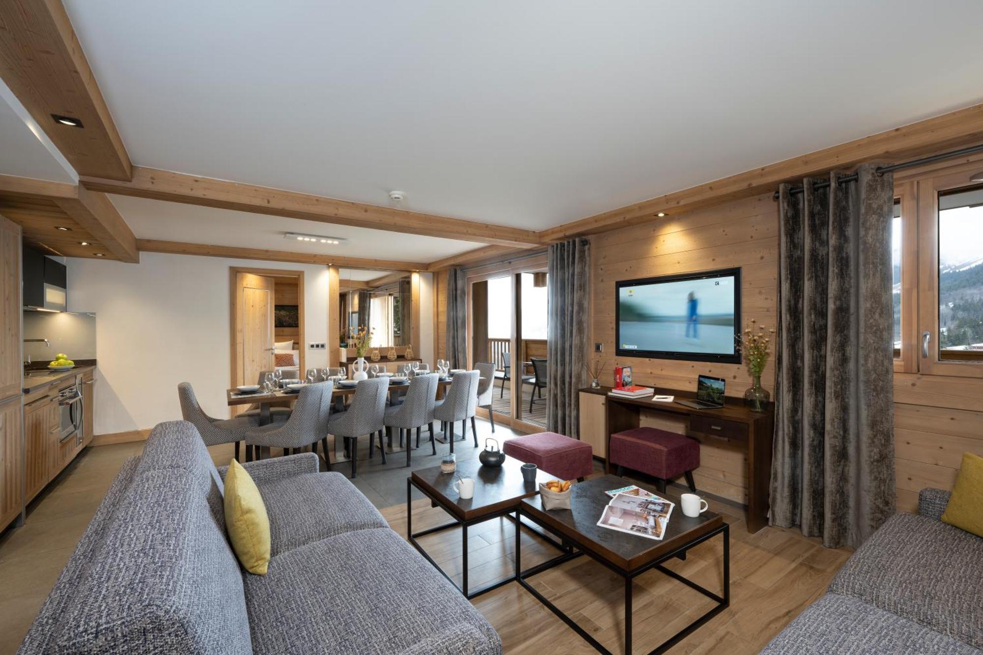 Four-Bedroom Apartment for 10 people with Spa Access