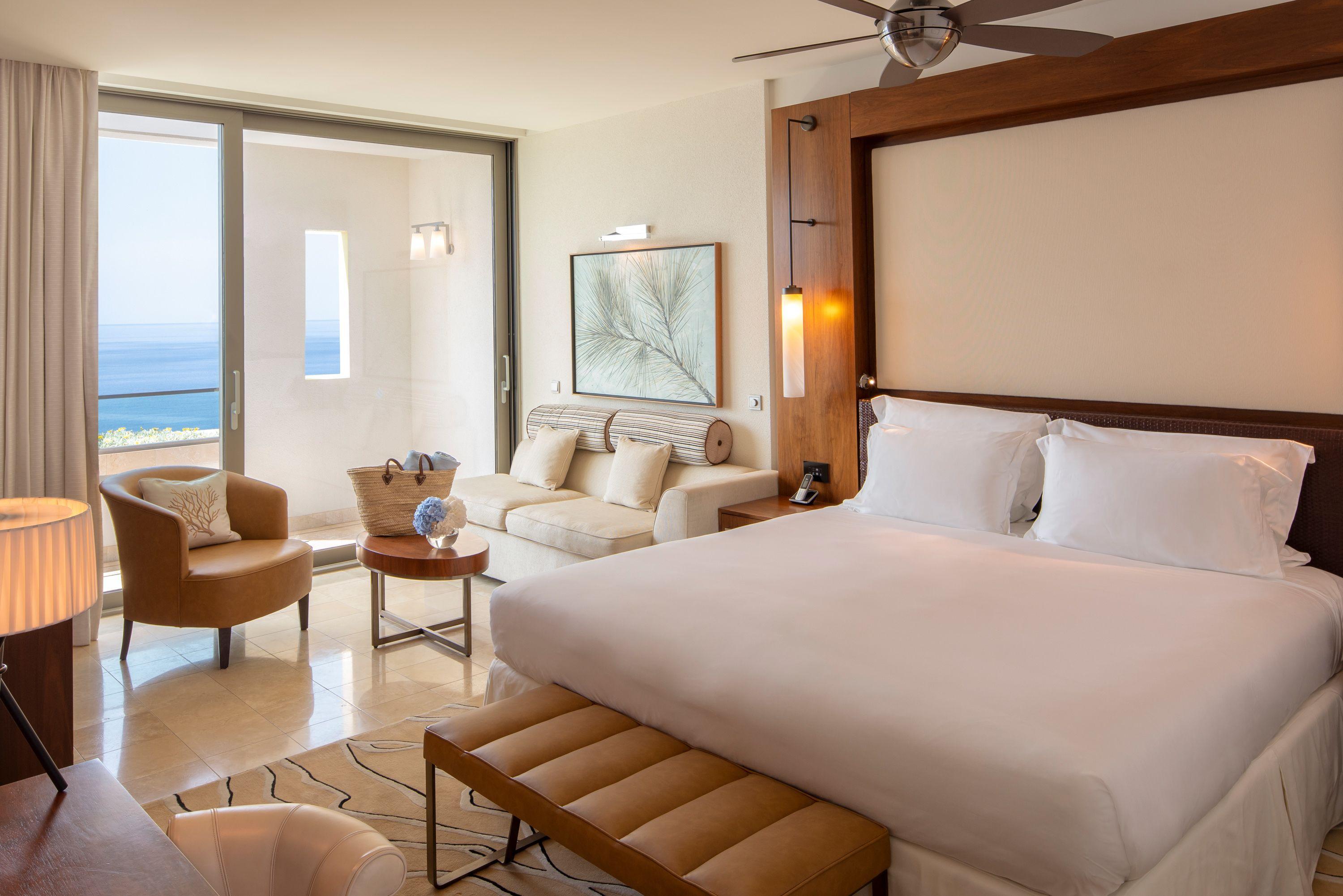 Deluxe Double Room with Mediterranean Sea View