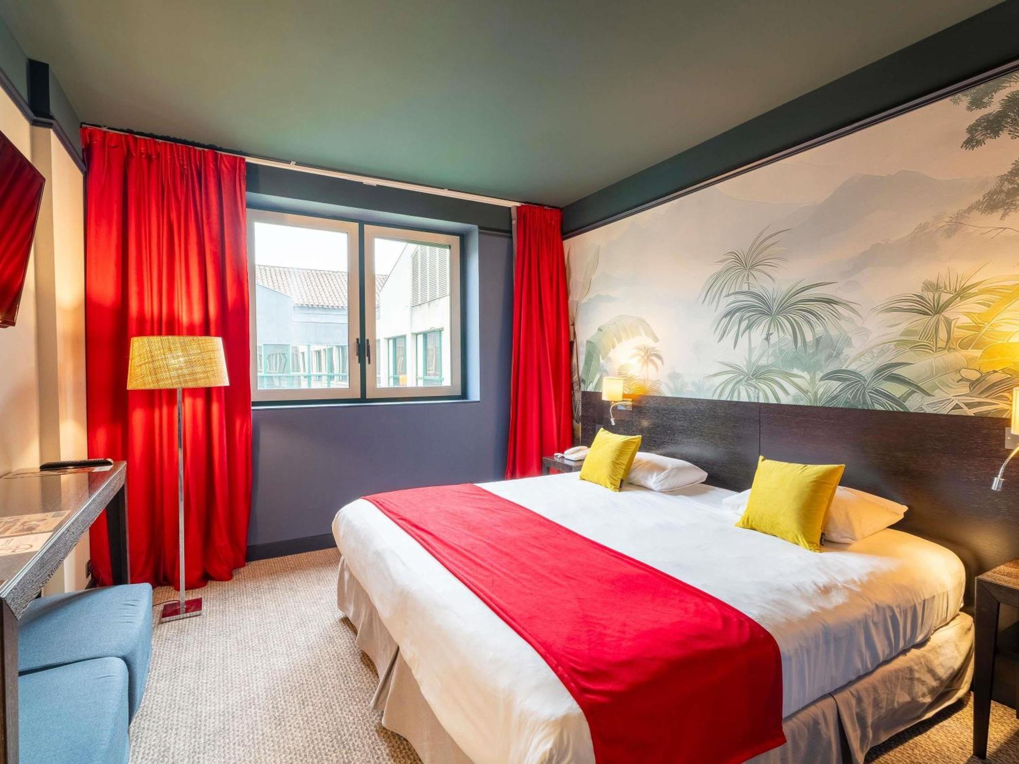 Superior Double Room,1717001833:JPEG