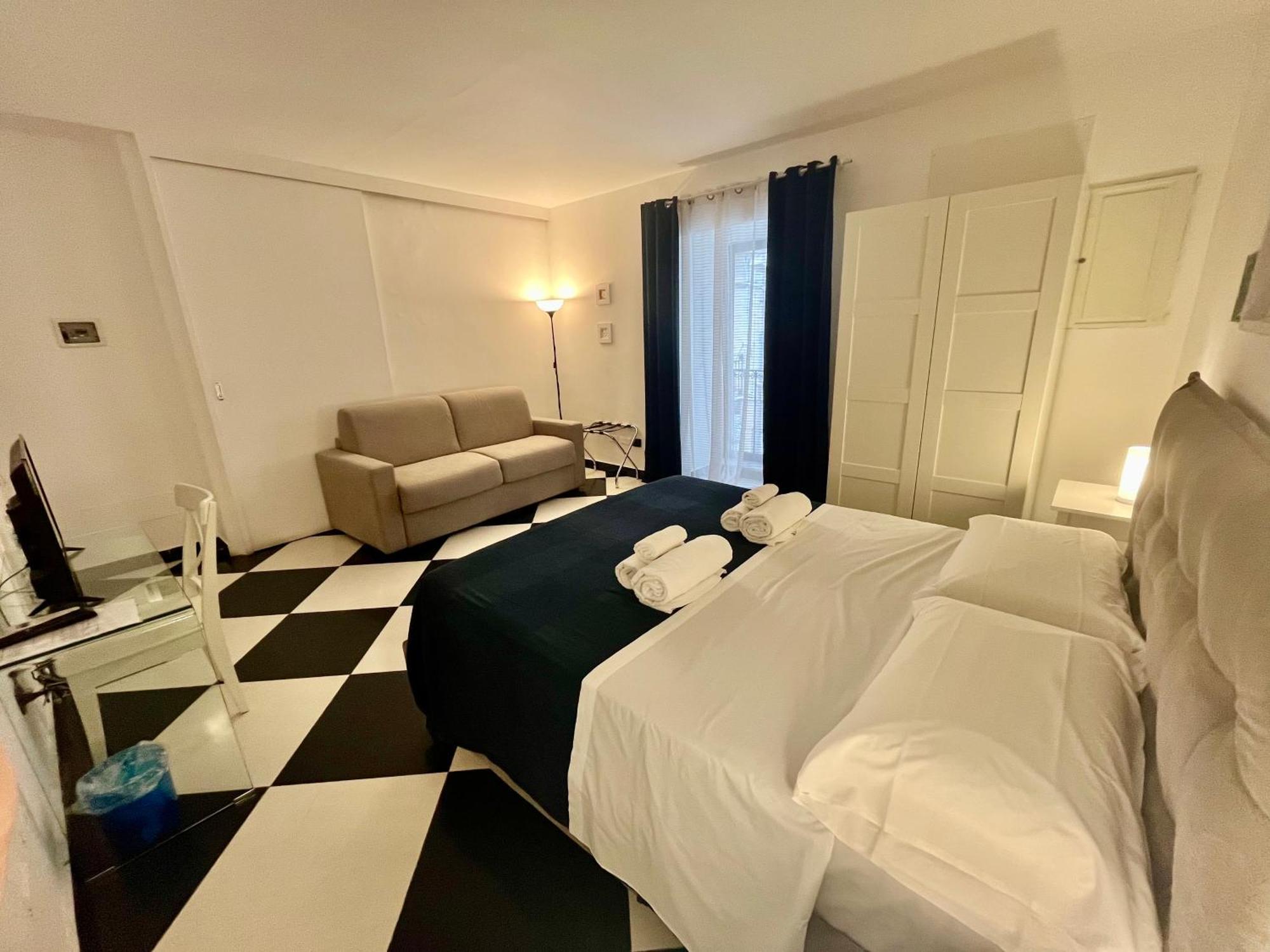 Quadruple Room Private Bathroom Balcony