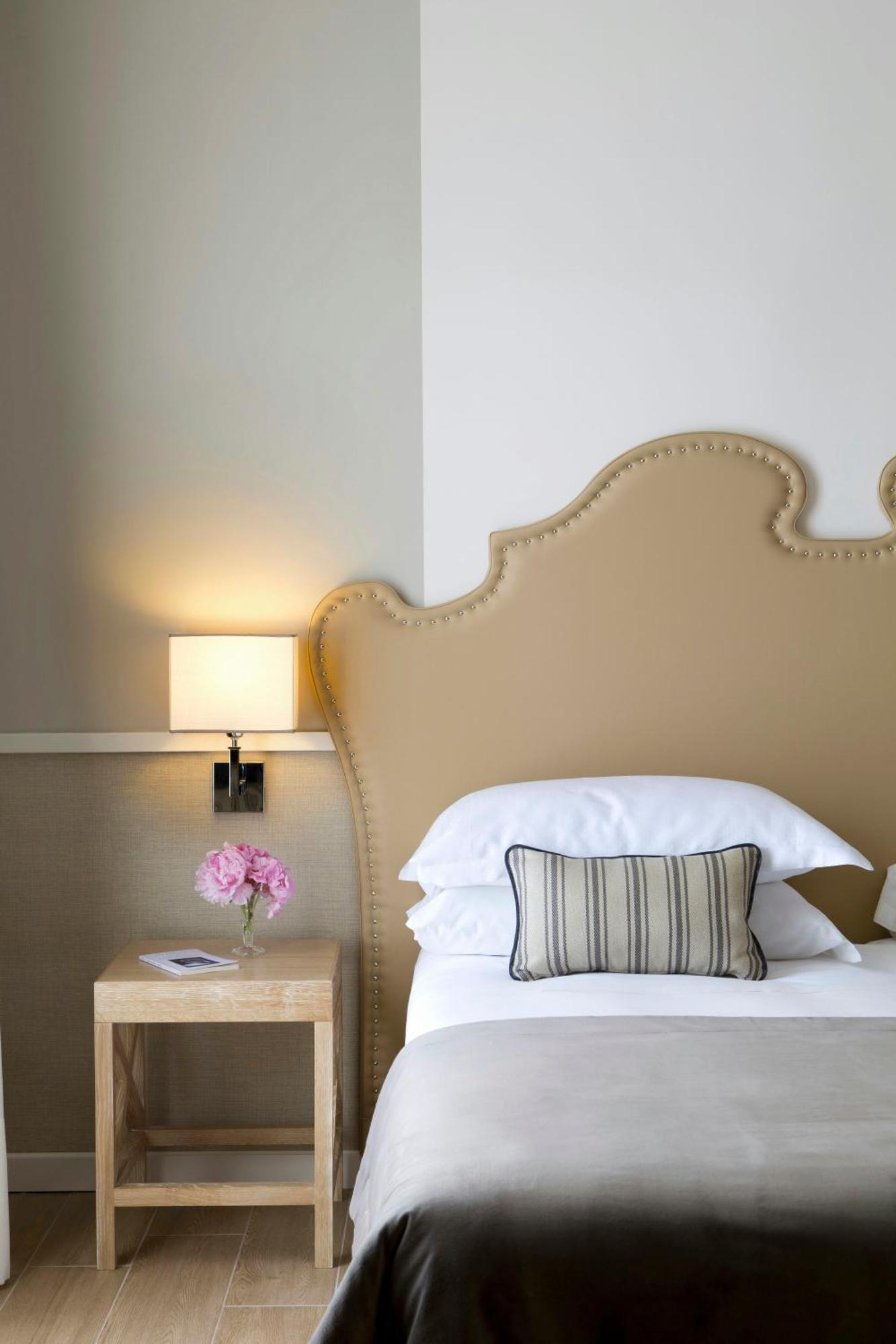 Quarto Superior com Cama de Casal ou 2 de Solteiro