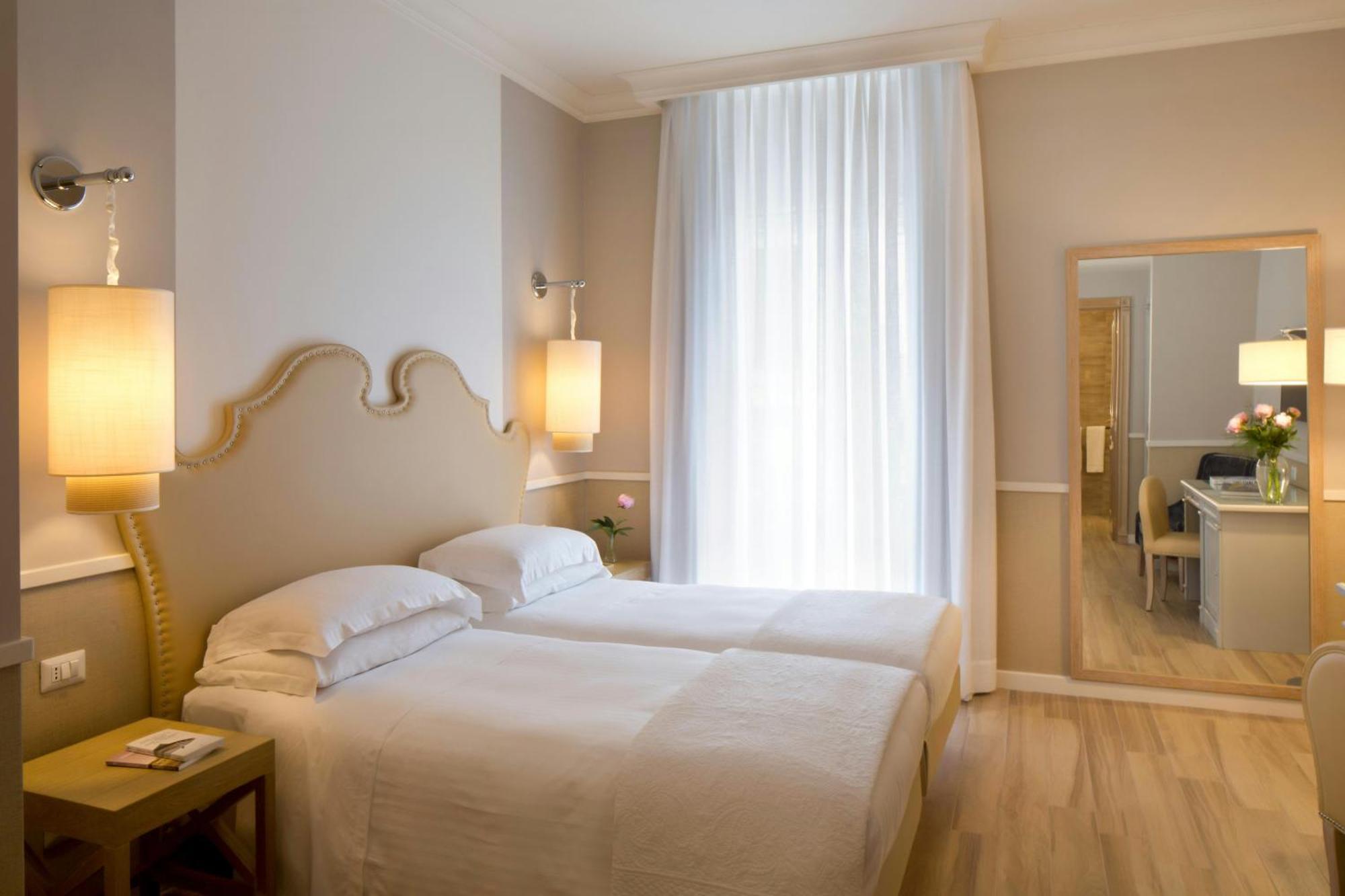 Quarto Família (2 Adultos + 2 Crianças)