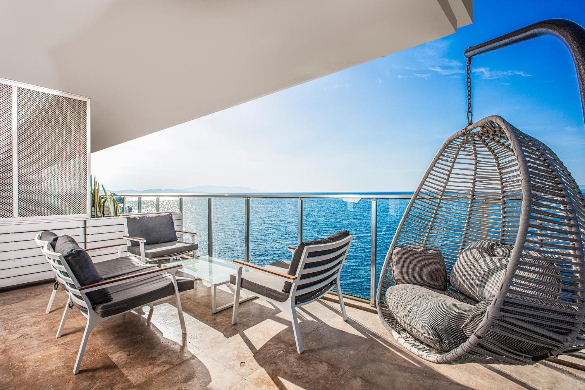 Deluxe Room Sea View