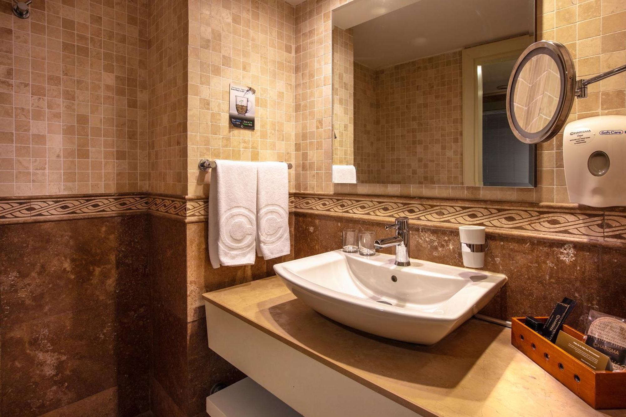Superior Double or Twin Room Sea View