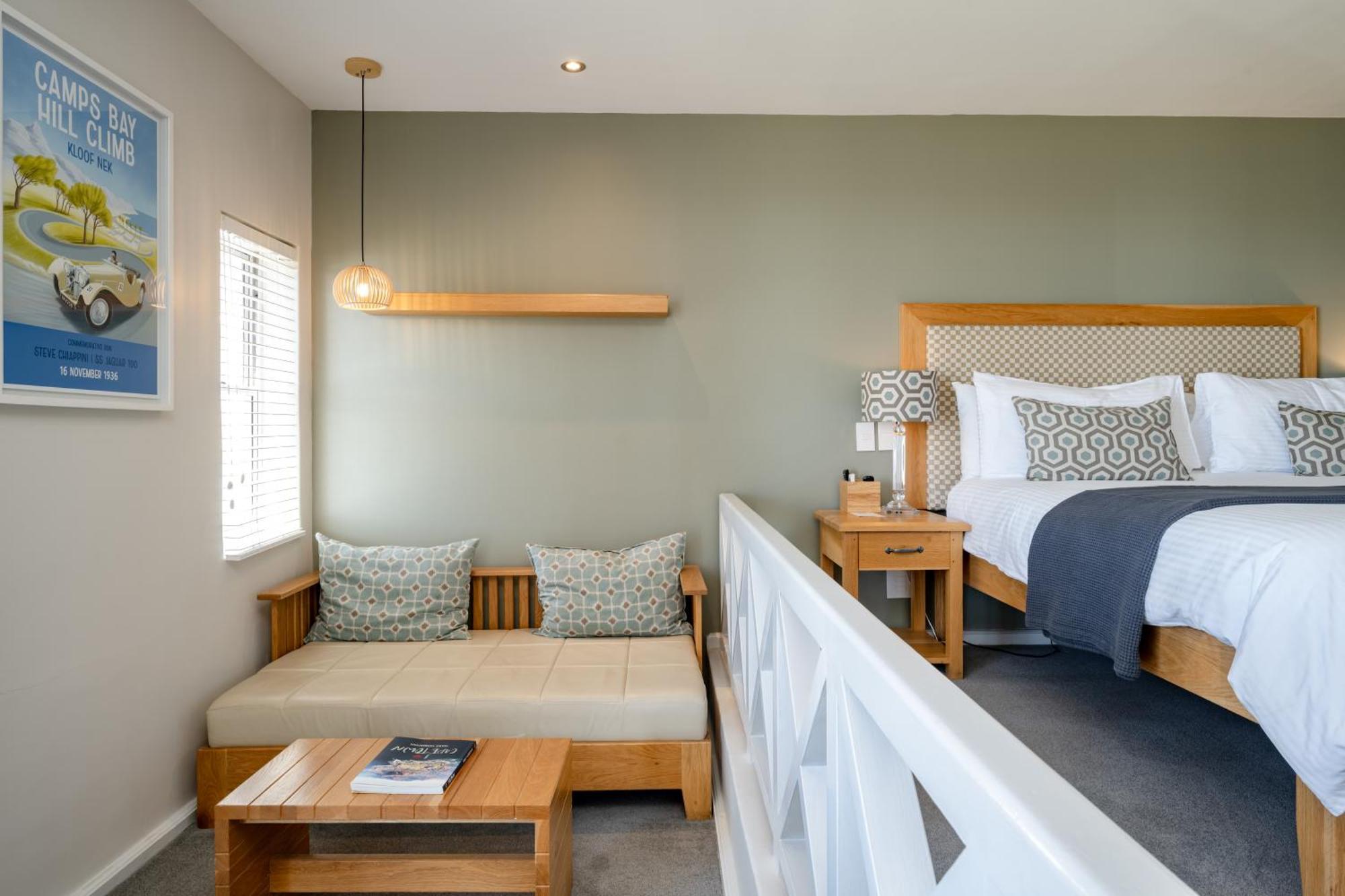 Sea Mountain Room