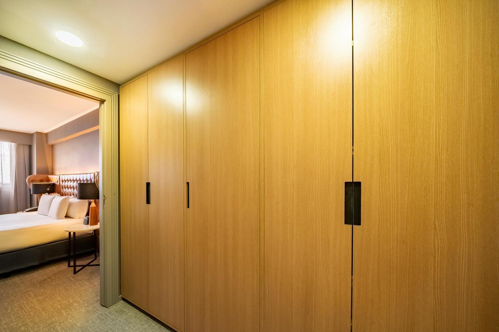 Presidential King Suite with Executive Lounge Access