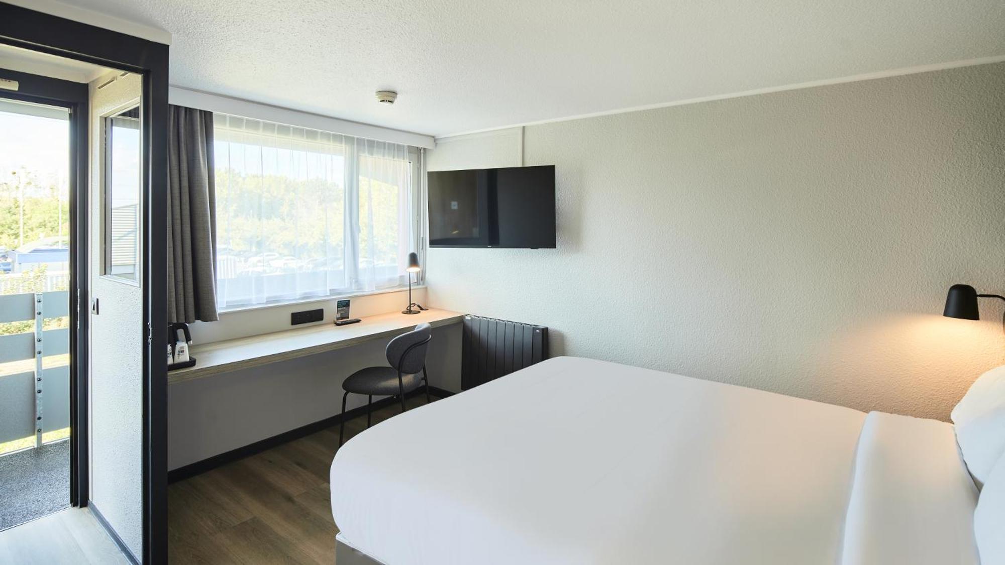 Standard Queen Room,1742571786:JPEG