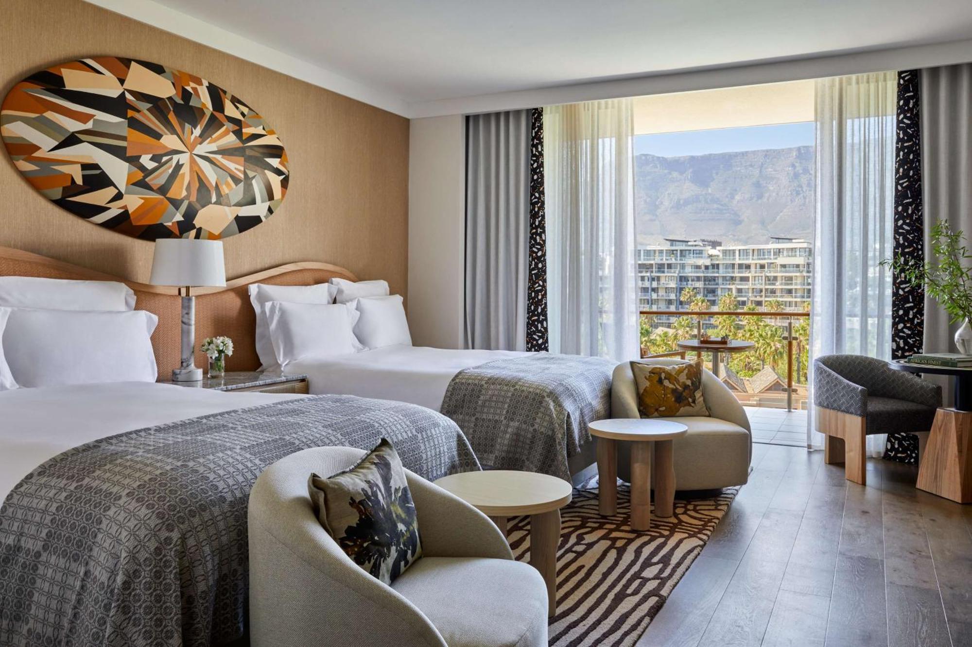 Marina Mountain View Double Queen Room