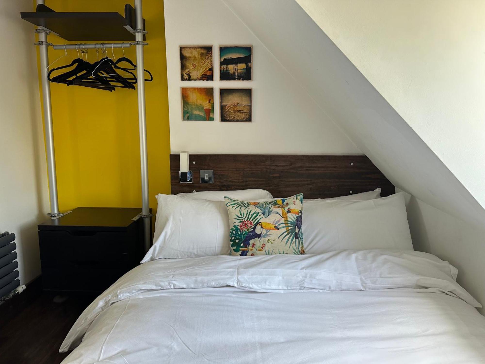 Double Room with Shared Bathroom,1742695567:JPEG