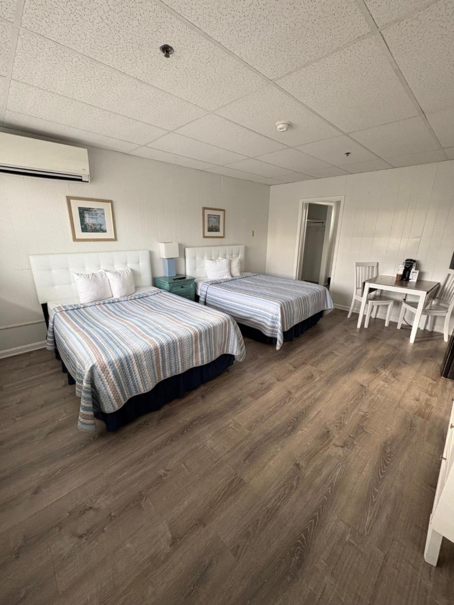 Standard Double Room,1765312536:JPEG