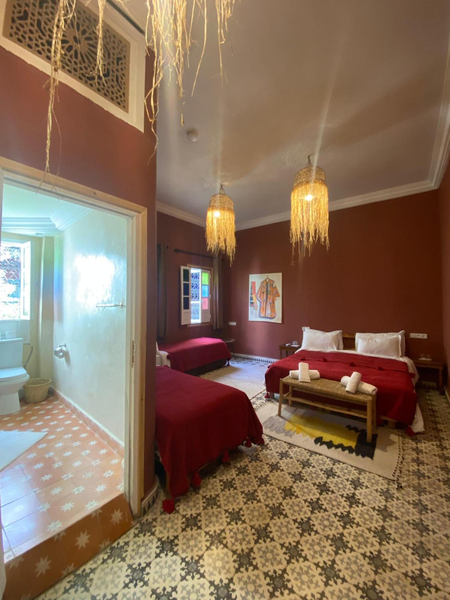 Double Room Private Bathroom