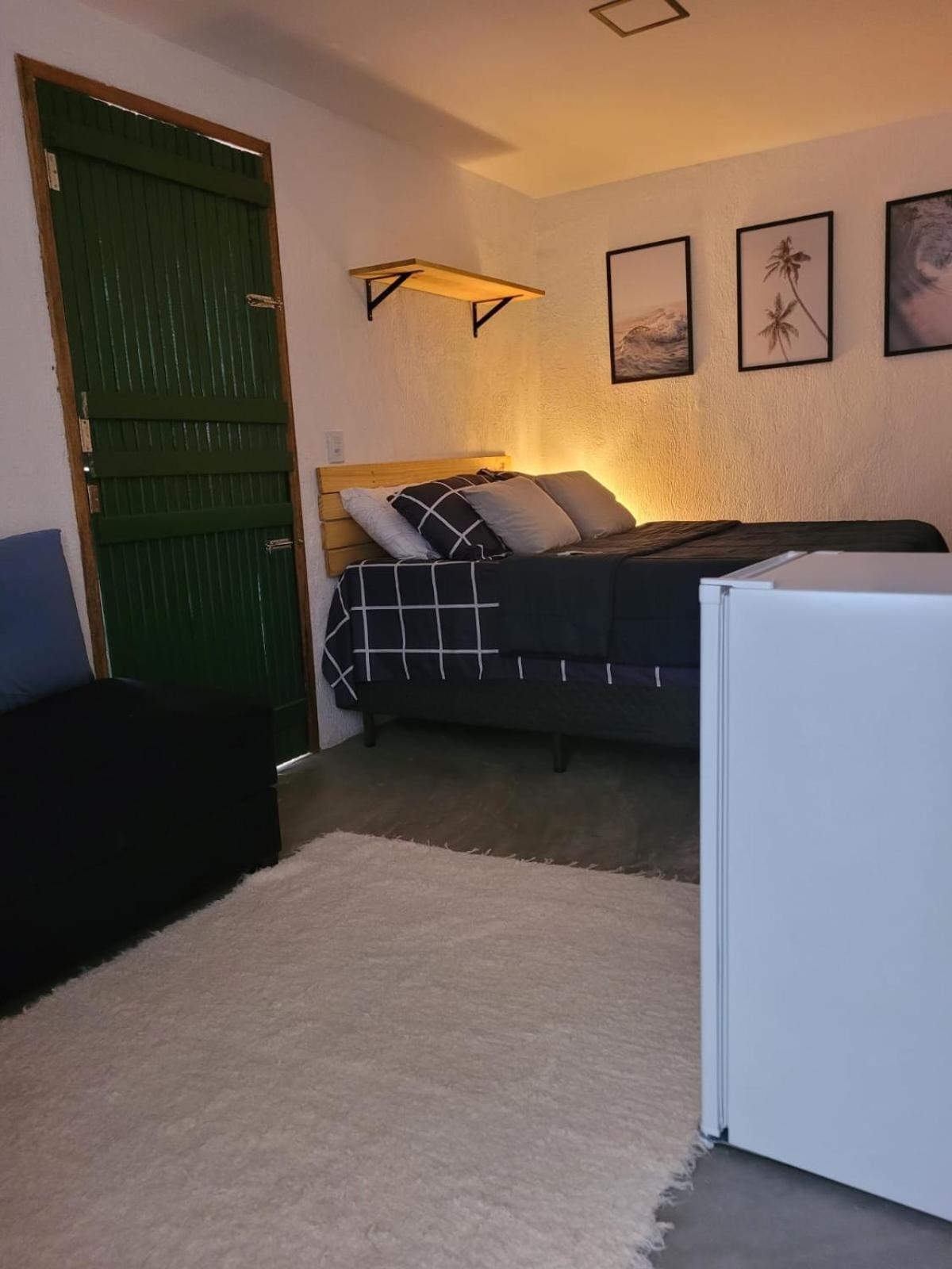 Quarto Triplo com Varanda