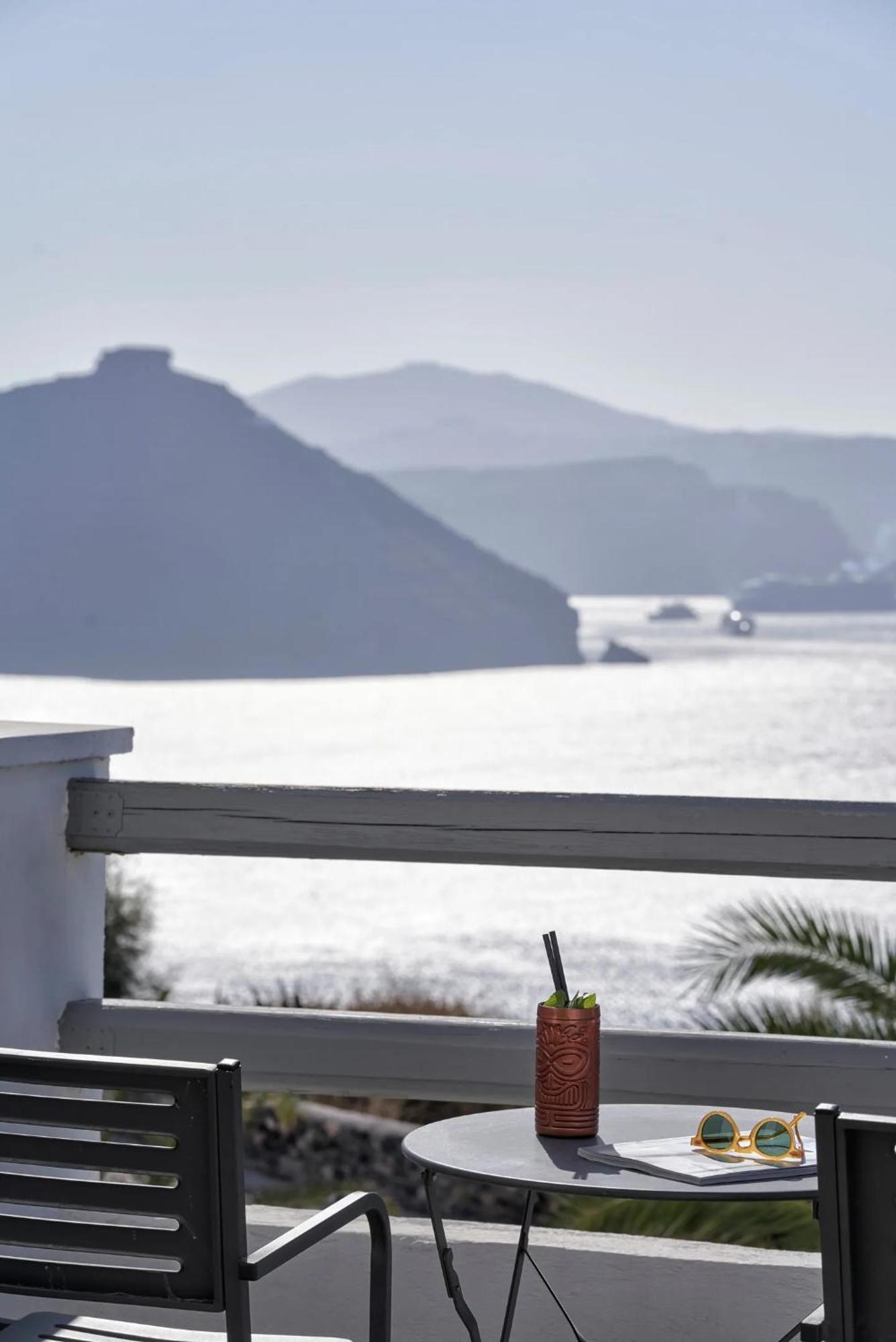 Standard Room Caldera View
