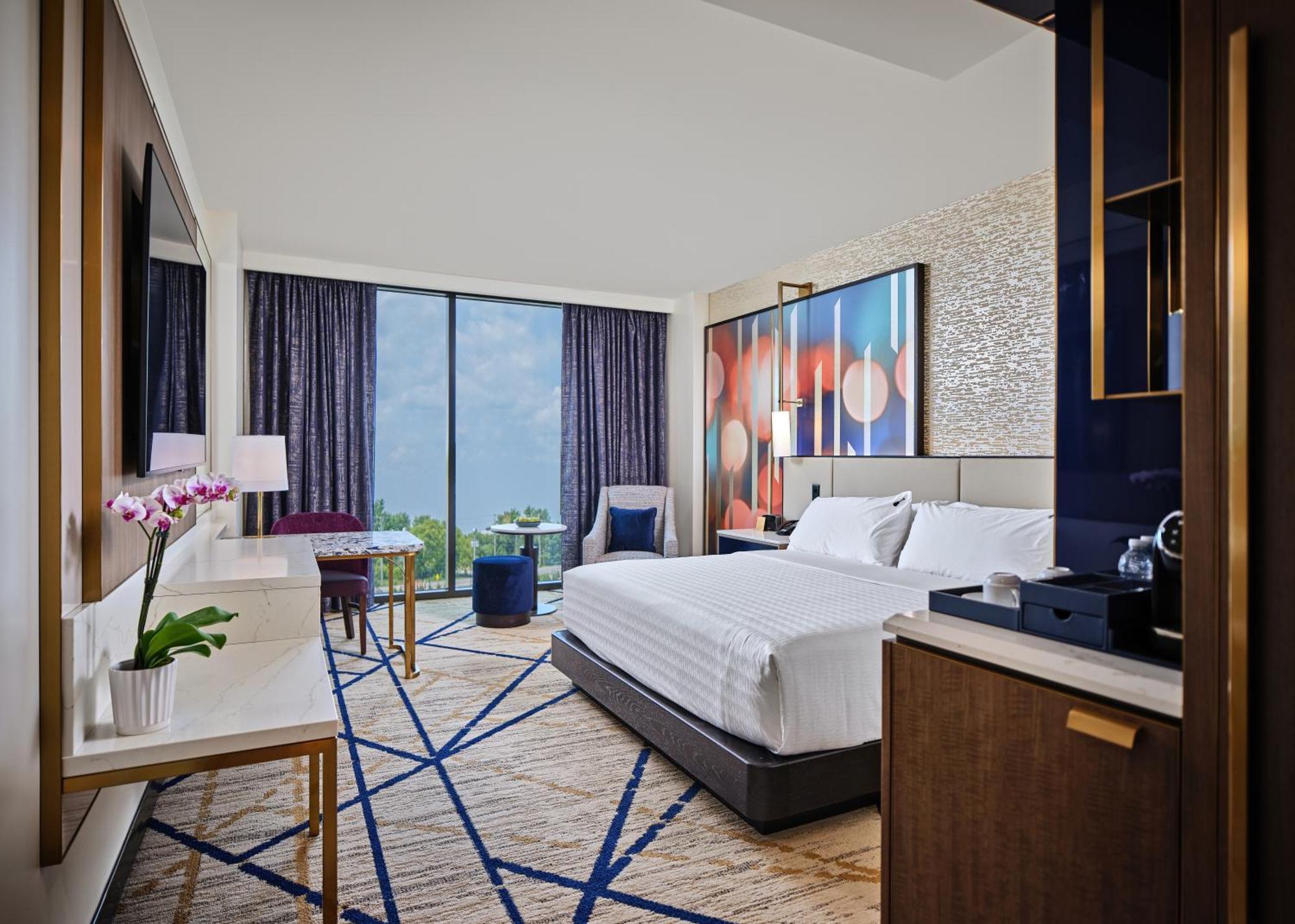 Deluxe King Room Disability Access