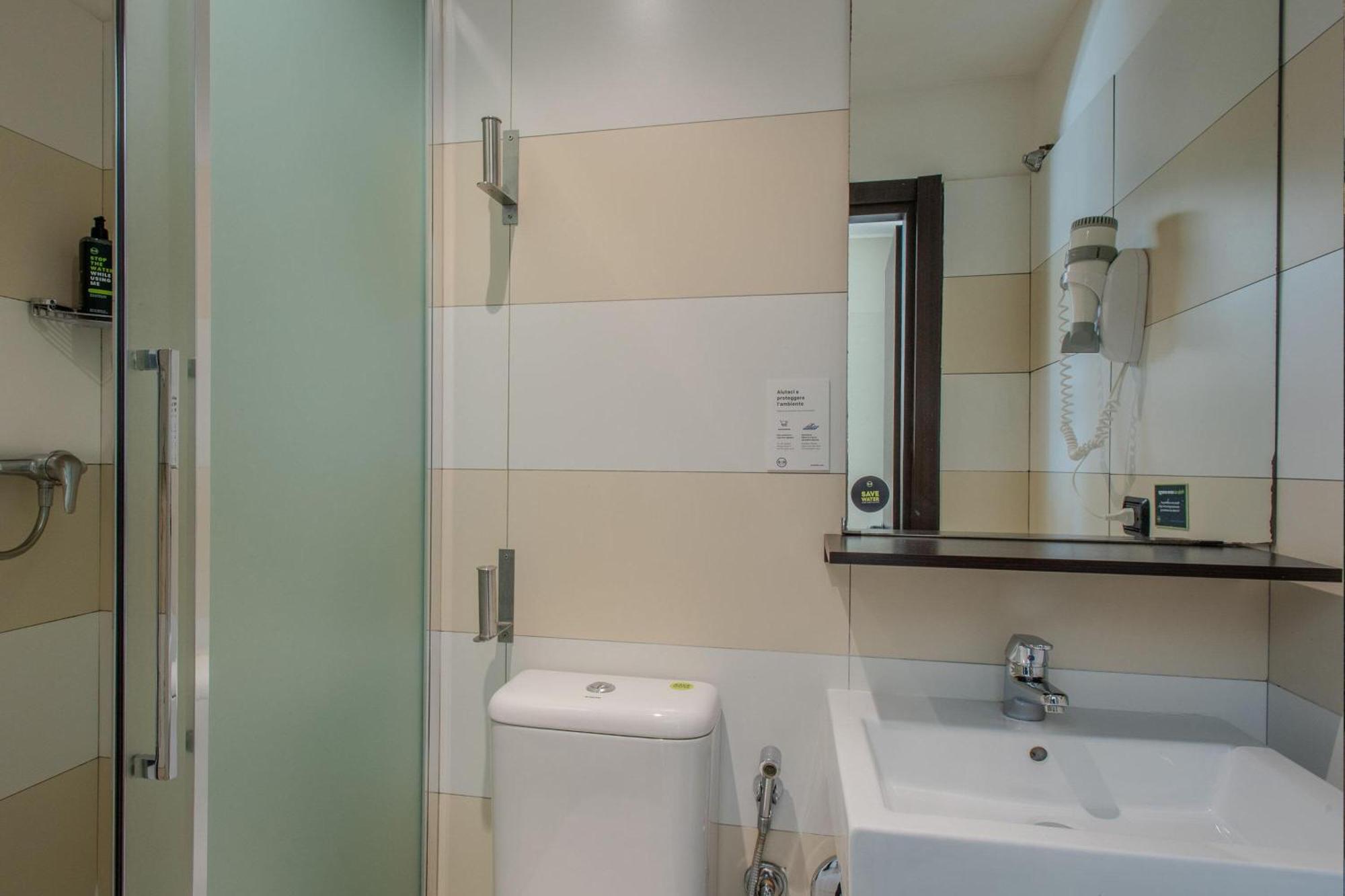 Twin Room Disability Access