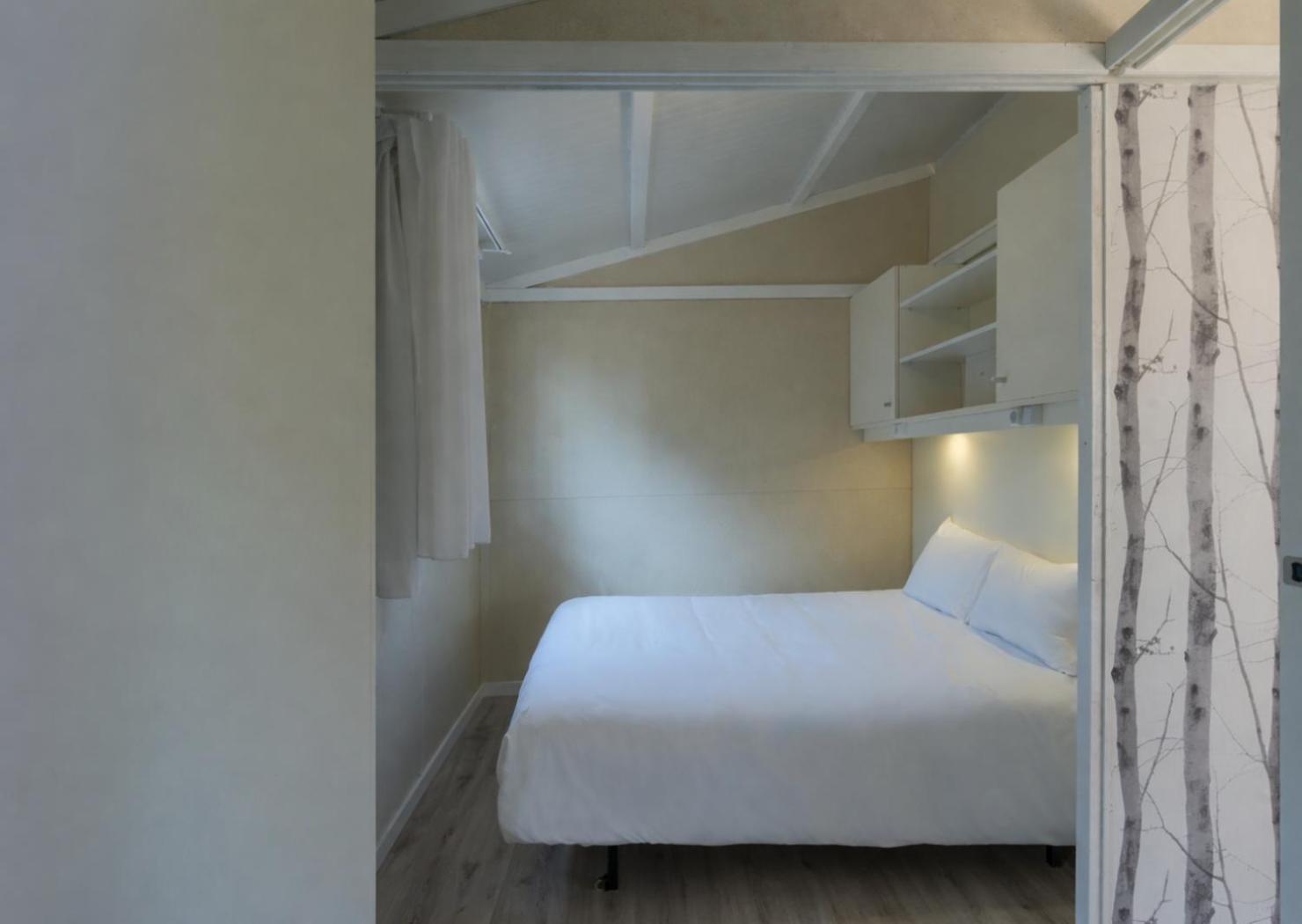 One-Bedroom Bungalow