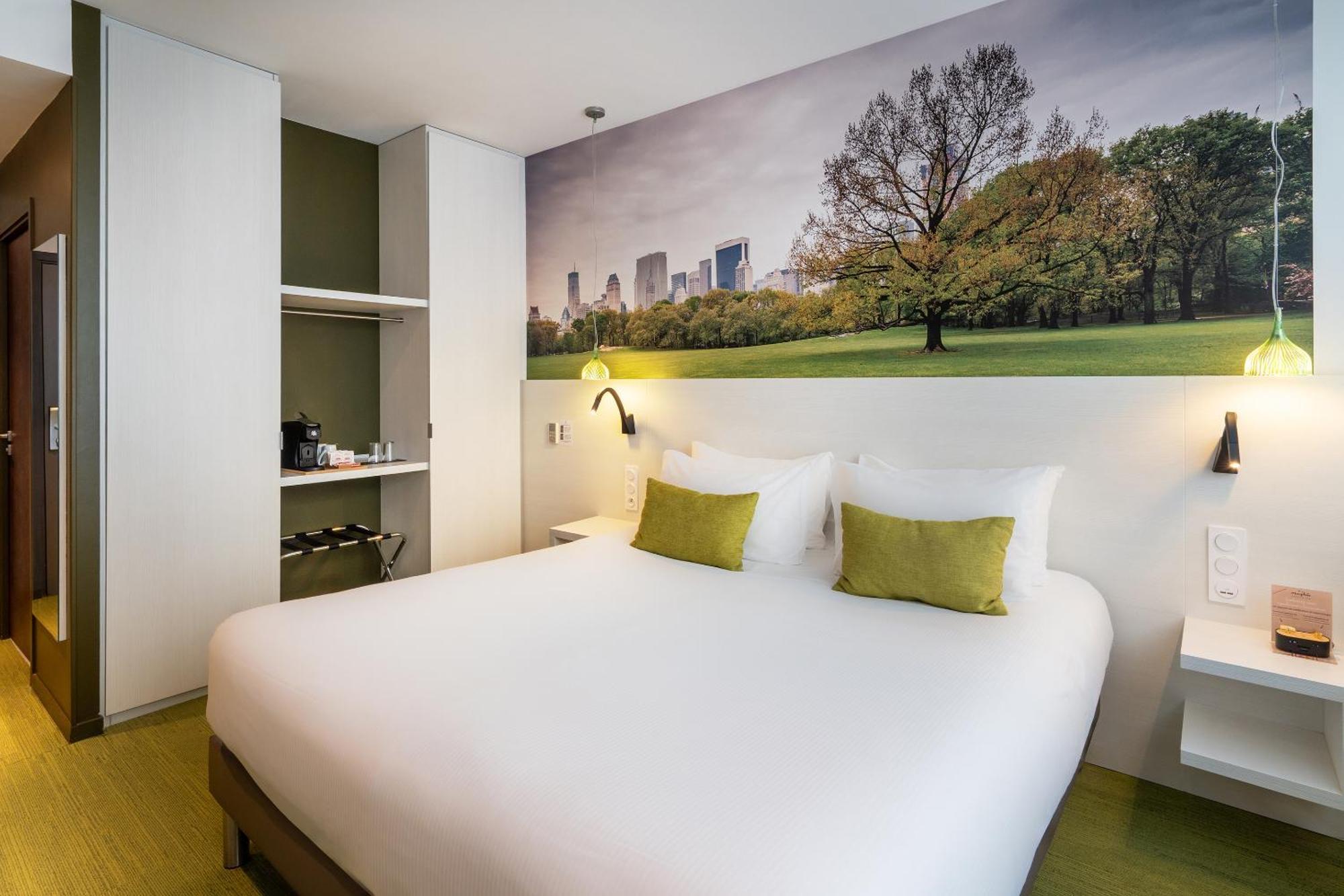 King Suite - Non-Smoking,1758423191:JPEG