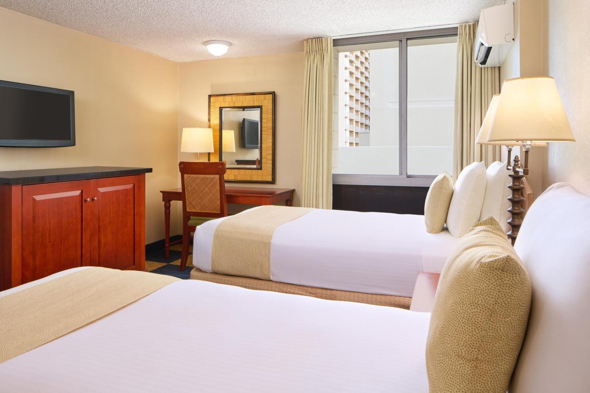 Moderate Room Roll Shower