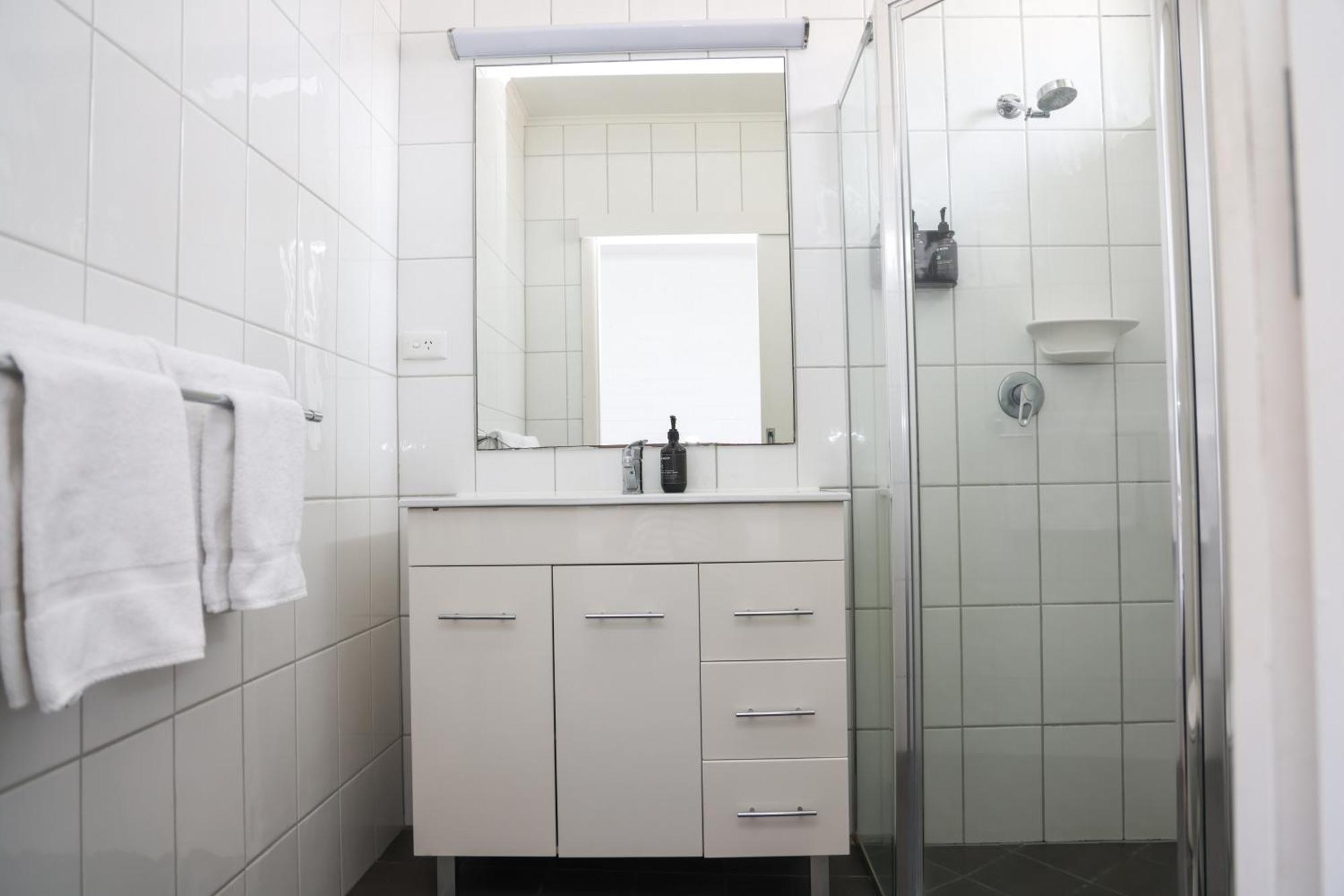 Standard Suite - Unserviced (Courtyard View),1758545586:JPEG