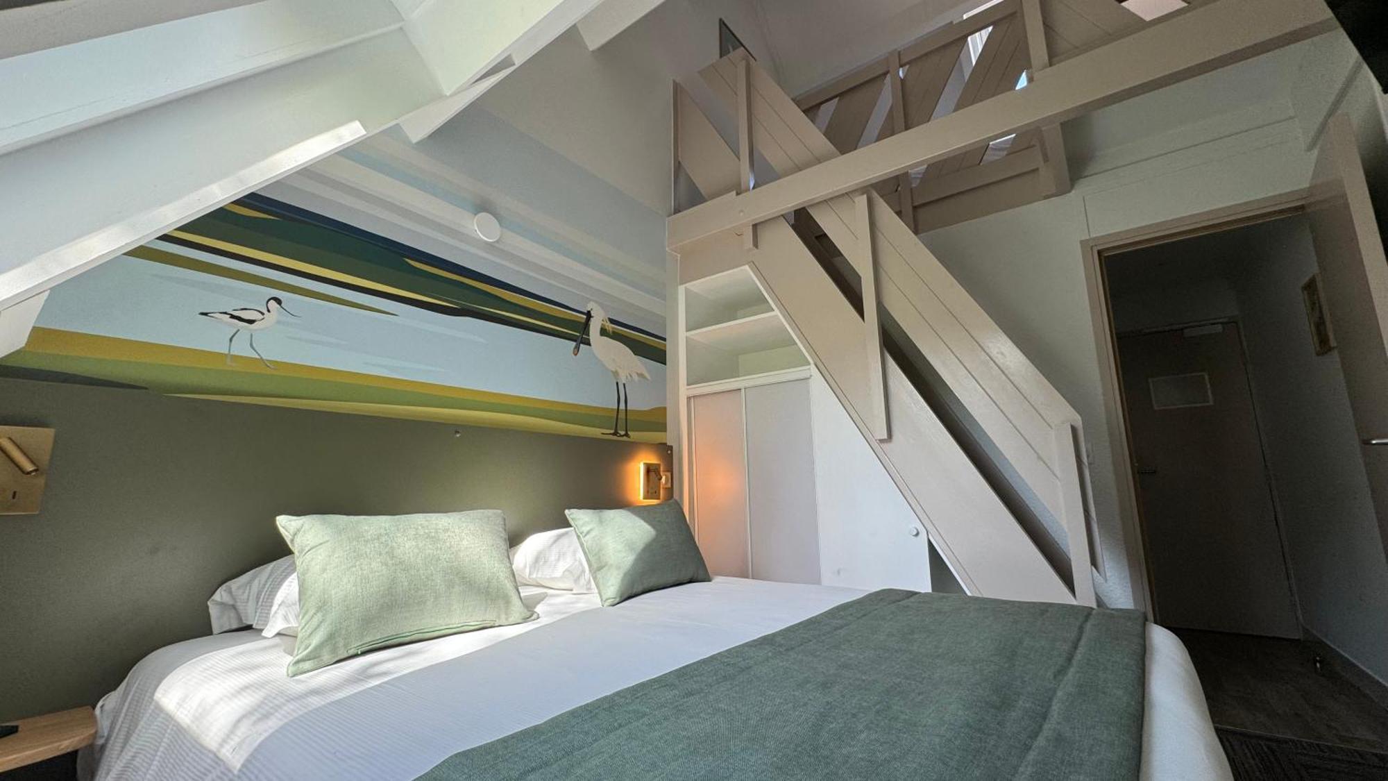 Standard Triple Room,1758595197:JPEG