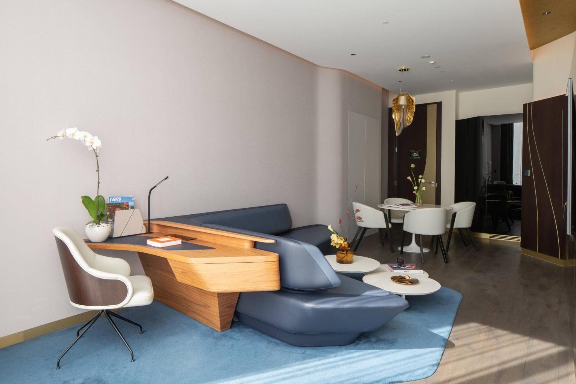Studio ME Suite With Jacuzzi