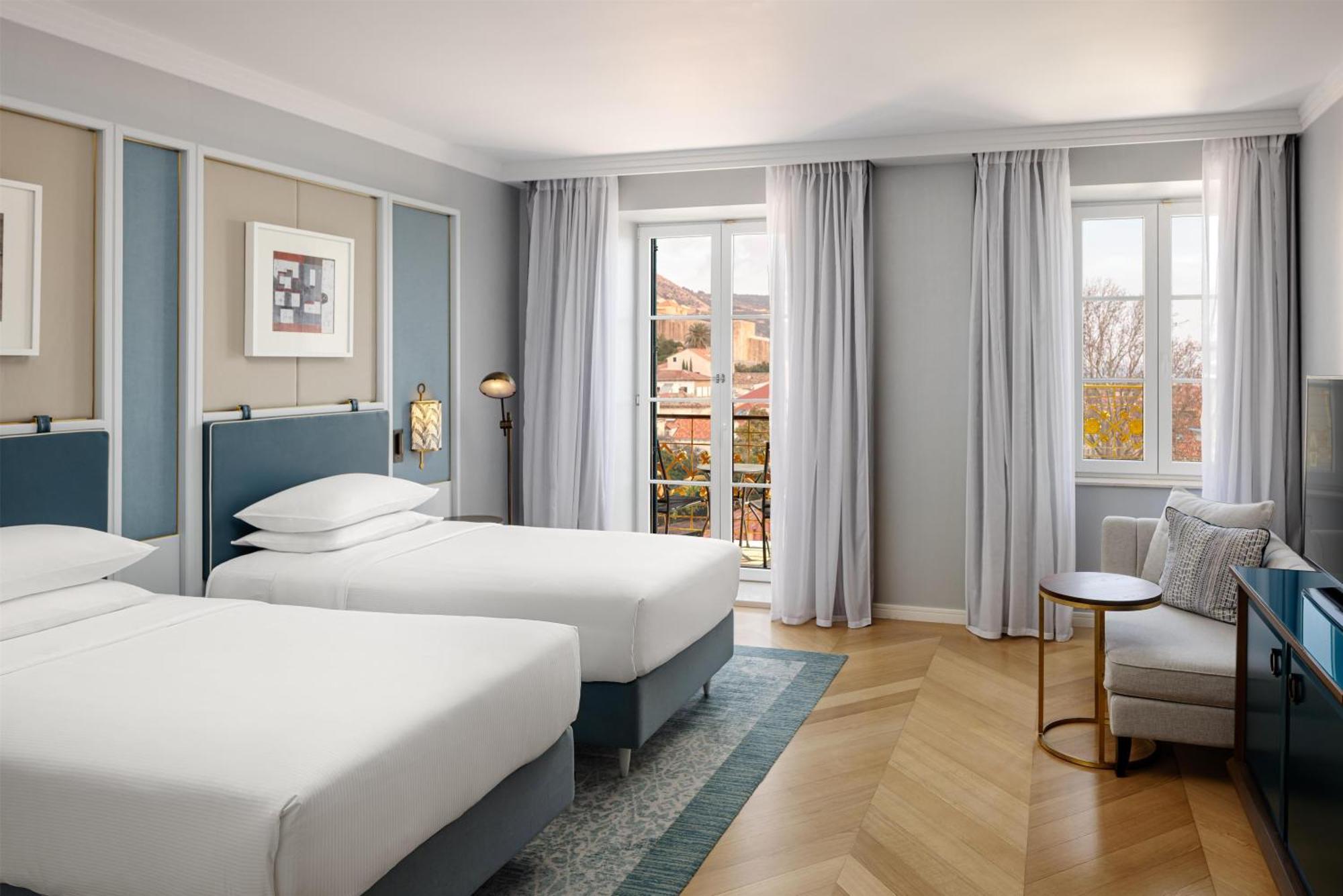 Executive Twin Room,1549438681:JPEG