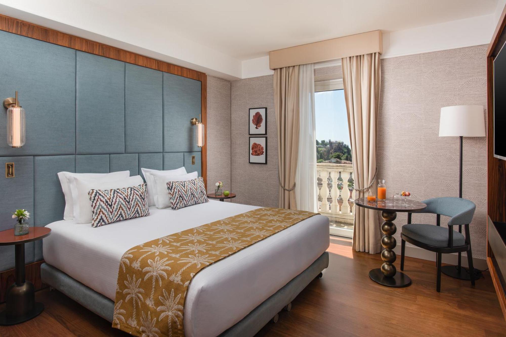 Deluxe Double or Twin Room with View