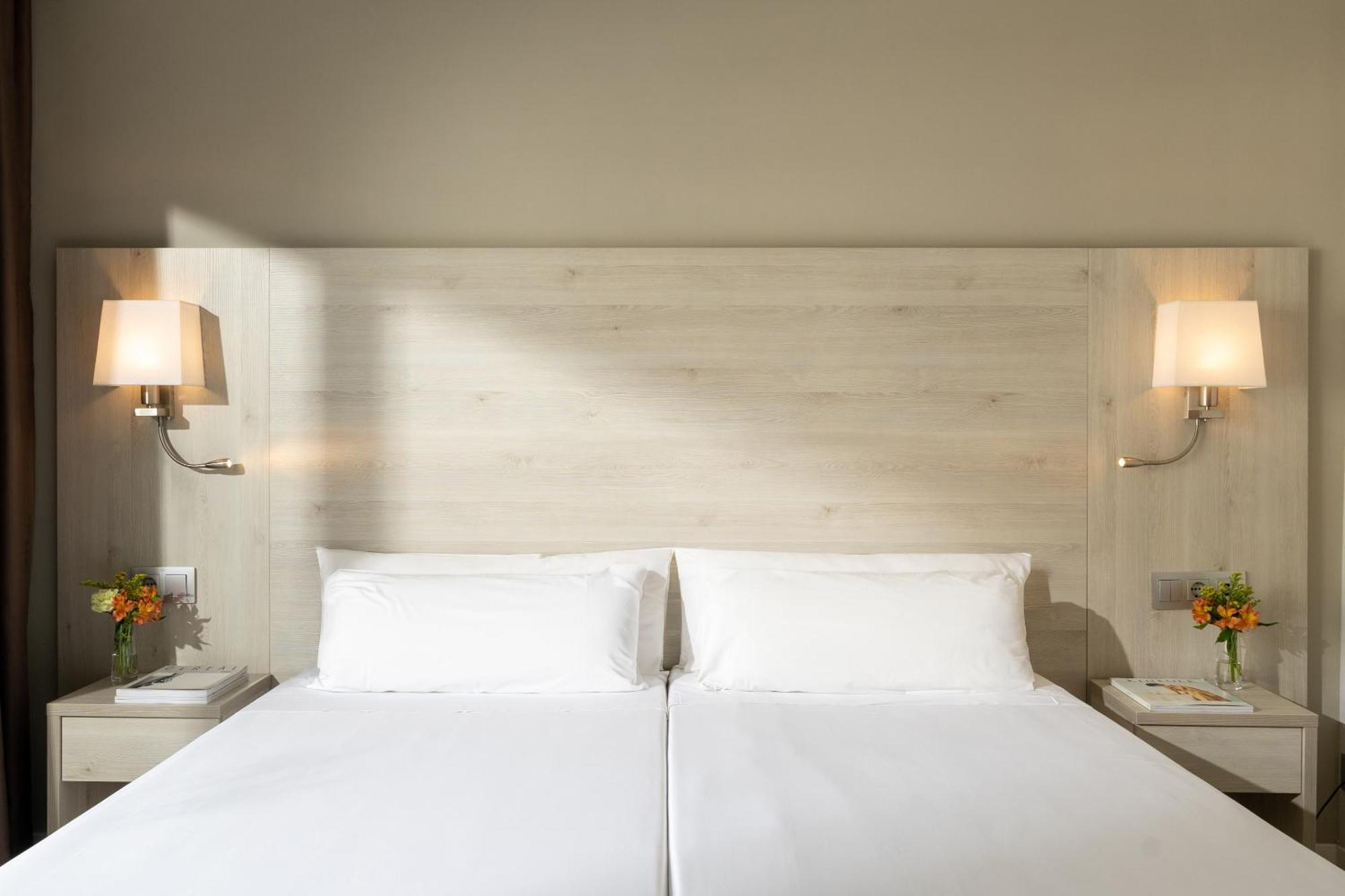 Double or Twin Room Pool View