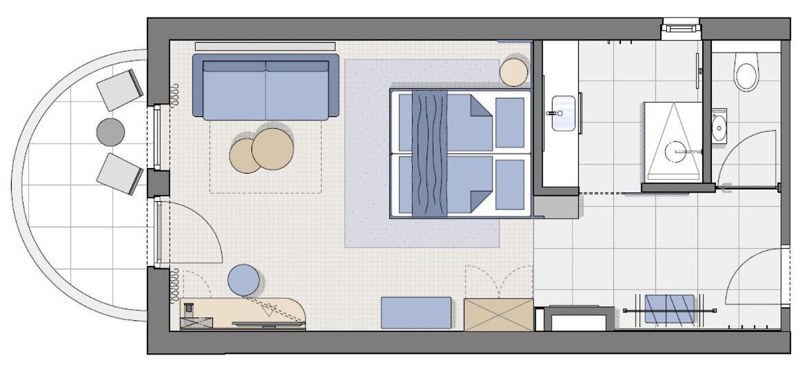 Deluxe Family Room
