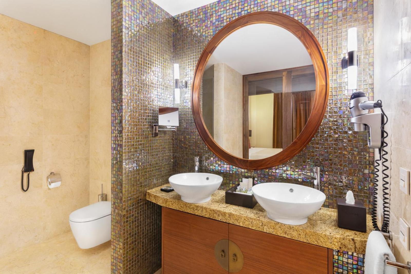 Double or Twin Room Sea View