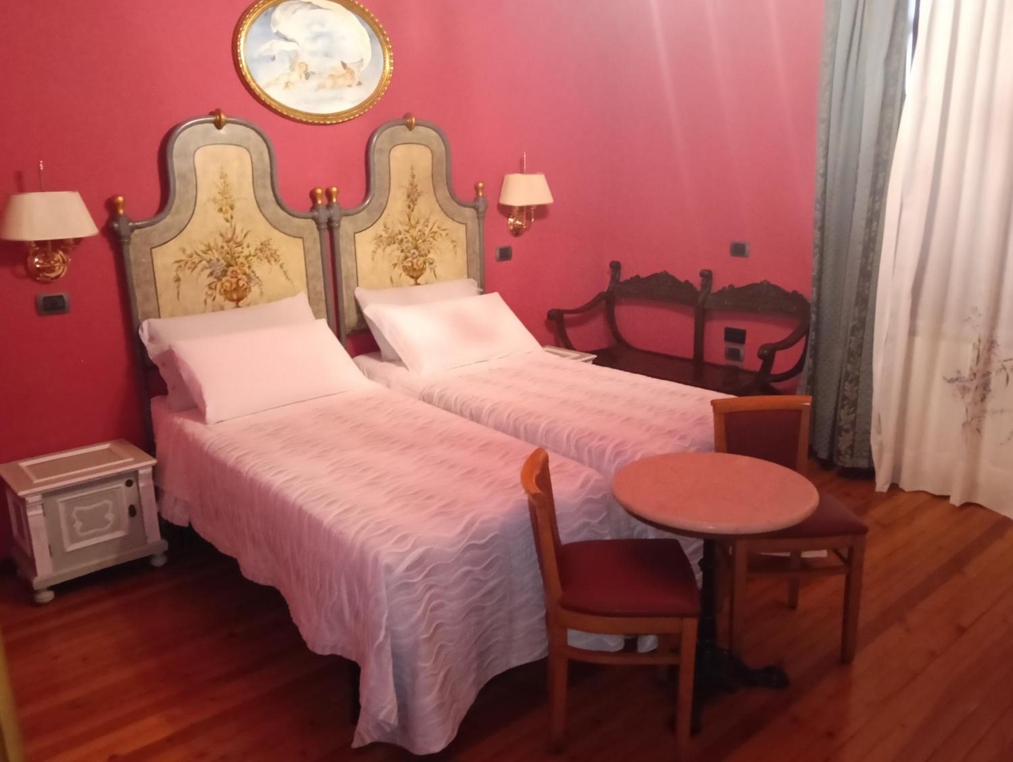 Budget Twin Room