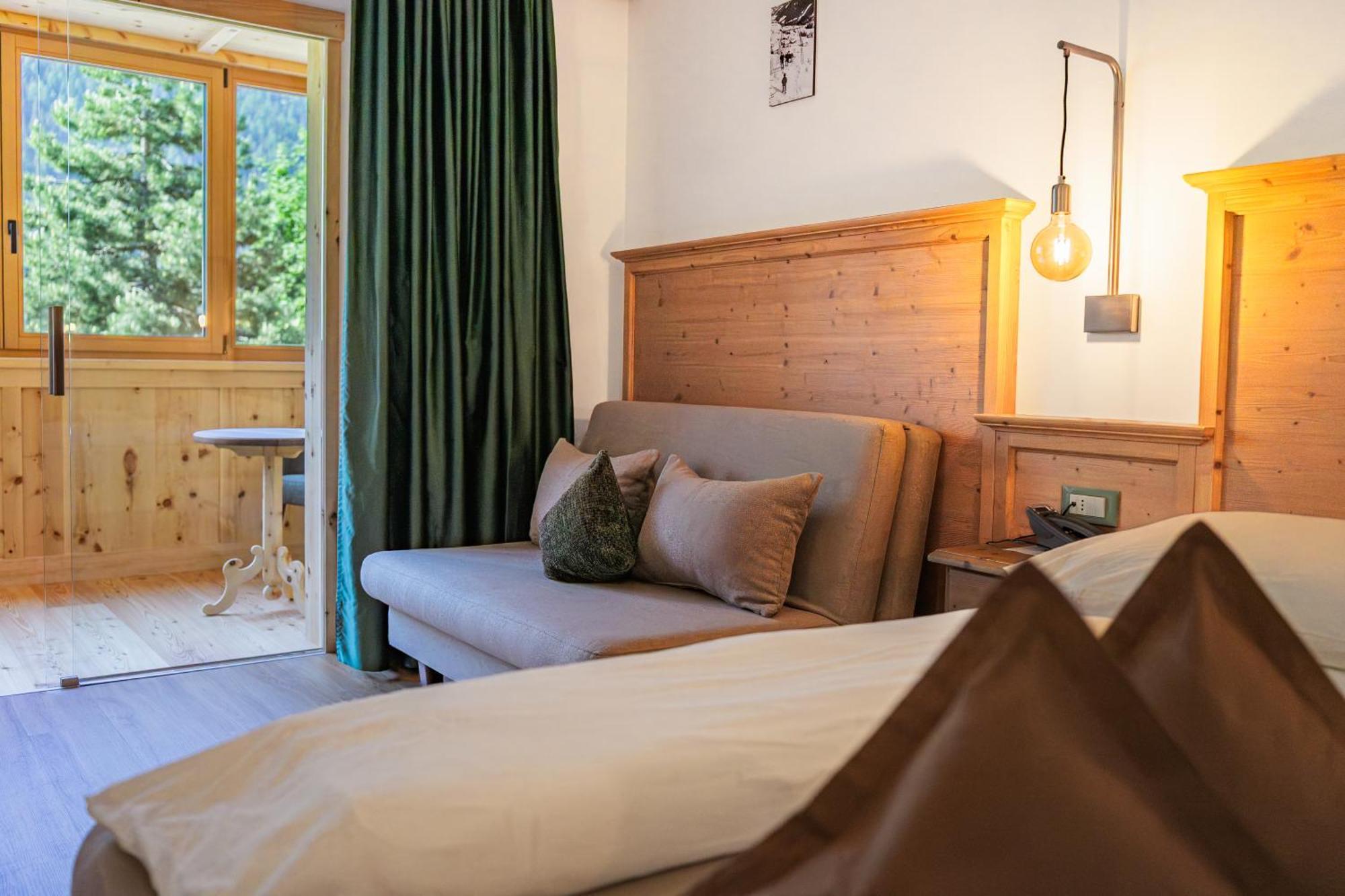 Large Single Room