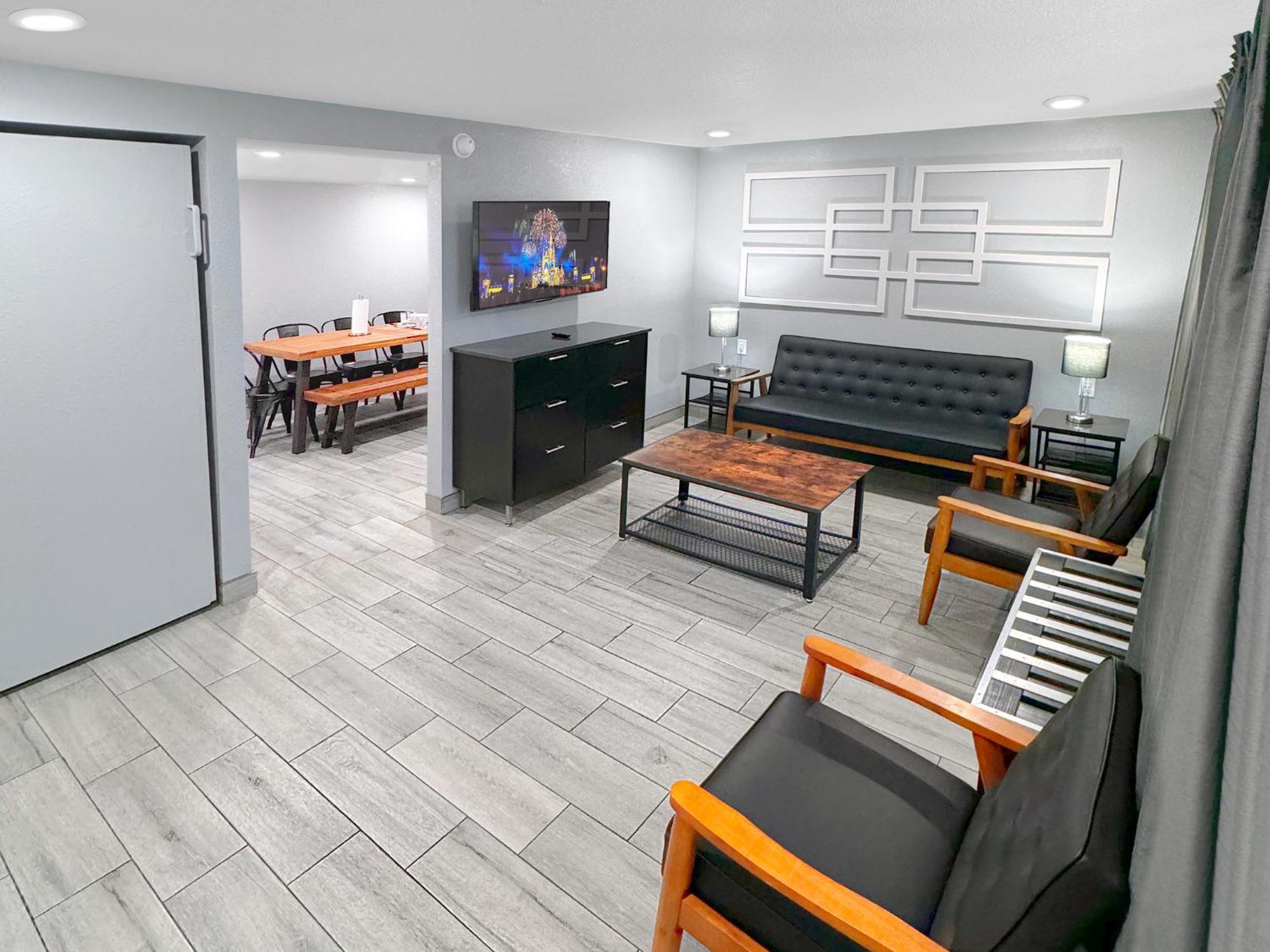 Executive Suite