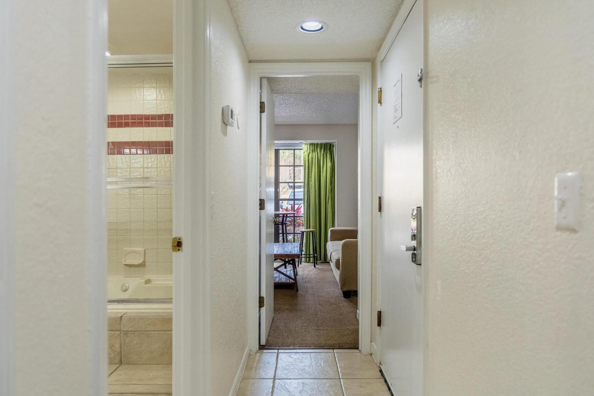 Junior Suite,1774442059:JPEG