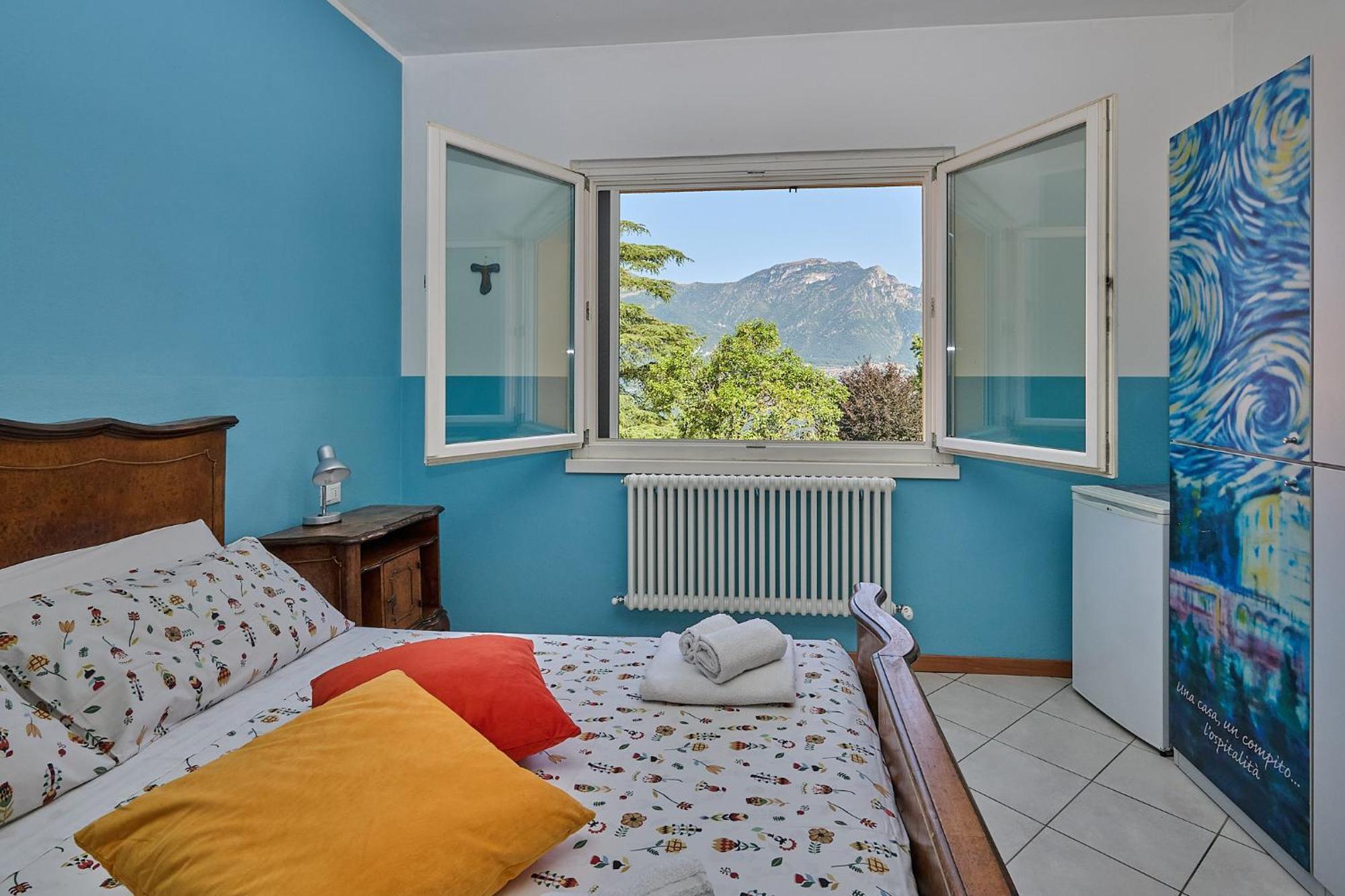 Double Room Private Bathroom