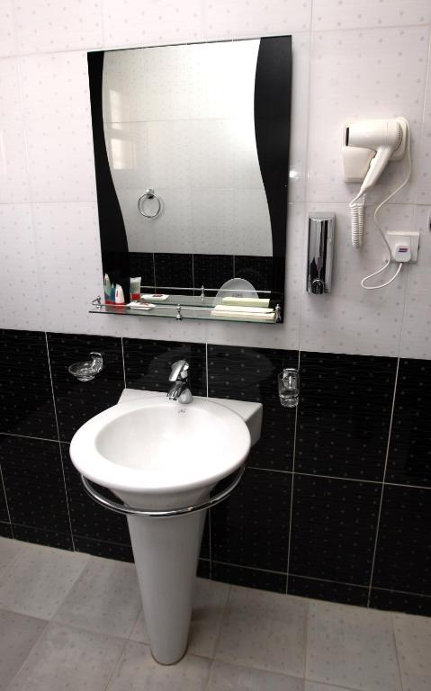 Chambre Double ou Lits Jumeaux
