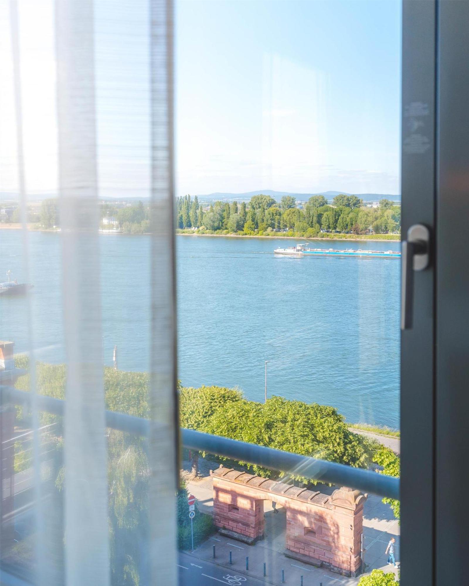 King Room River View