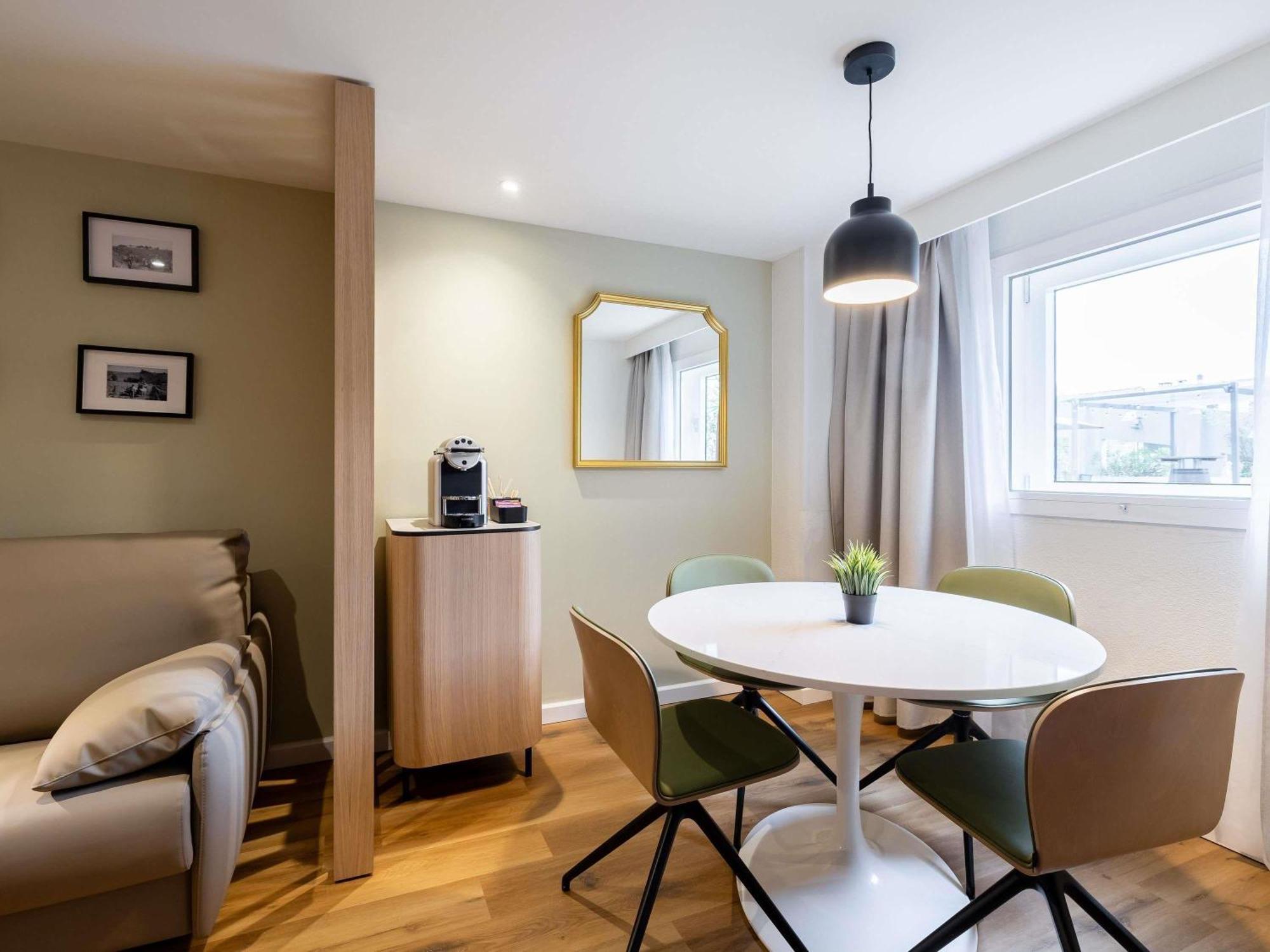Junior Suite Room