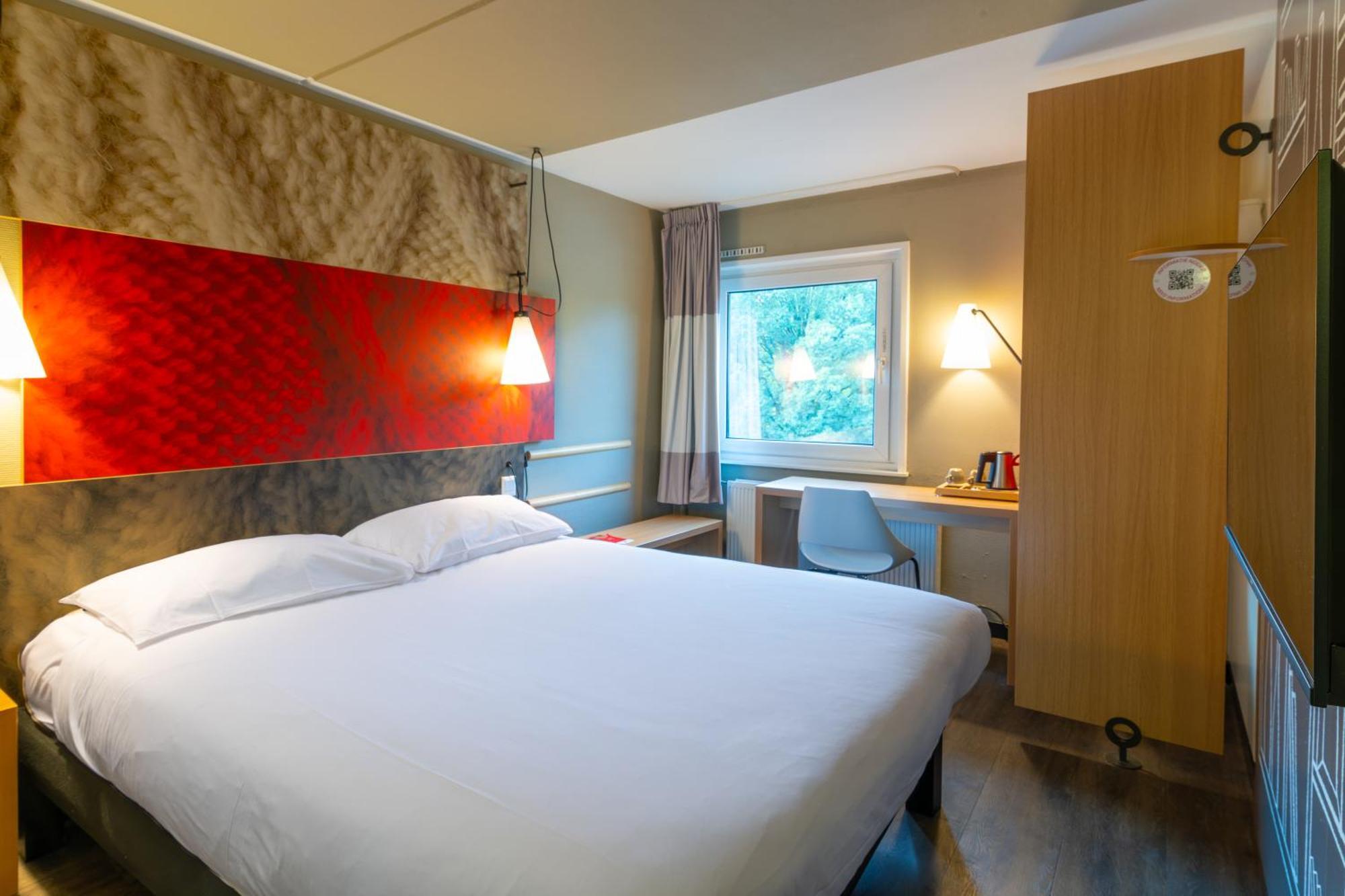 Standard Room One Double Bed