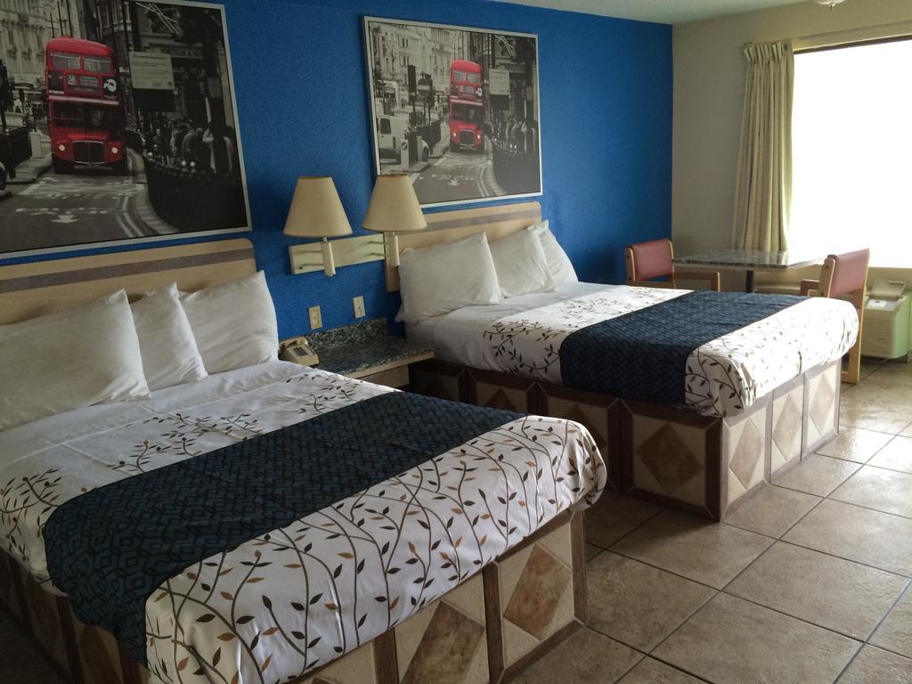 Double Room with Two Double Beds