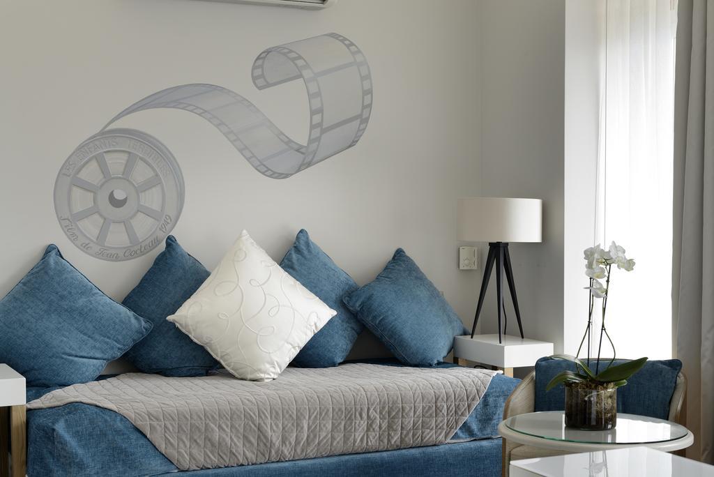 Junior Suite with Balcony and front Sea View
