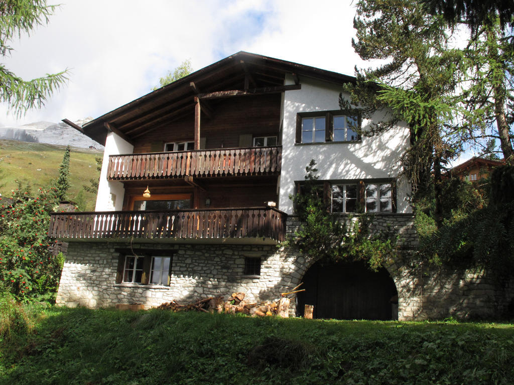 Chambre Double avec Salle de Bains Commune - Rez-de-Chaussée