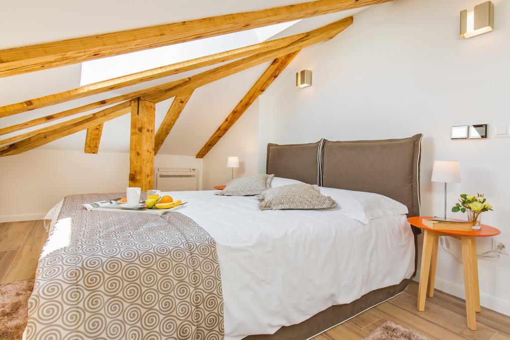 One-Bedroom Apartment Balcony Attic