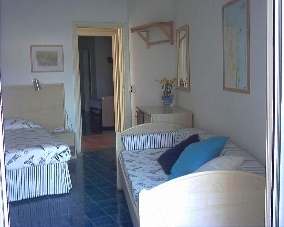 Triple Room Sea View,410856036:JPEG